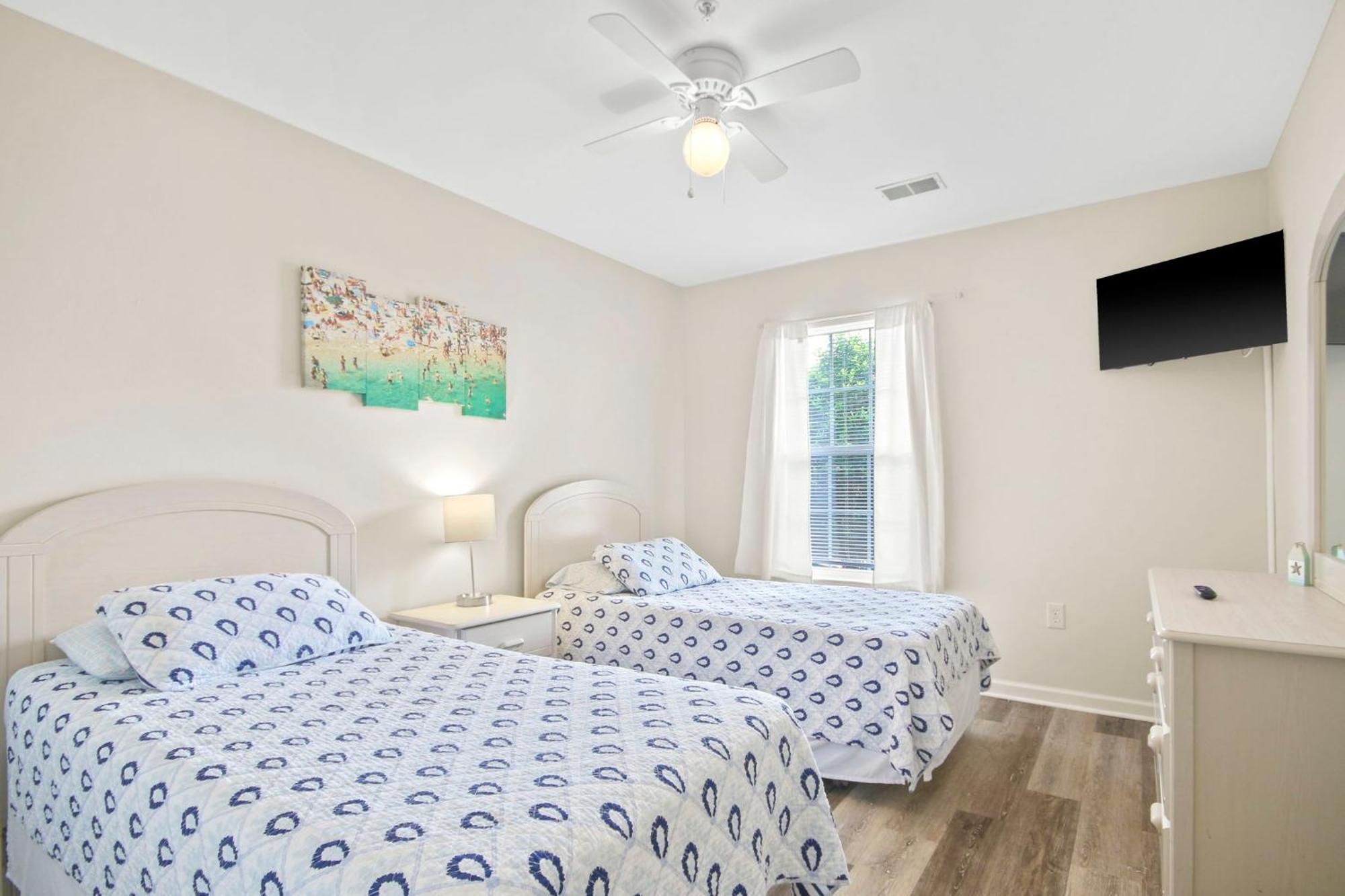 Apartment Greenside Getaway Retreat