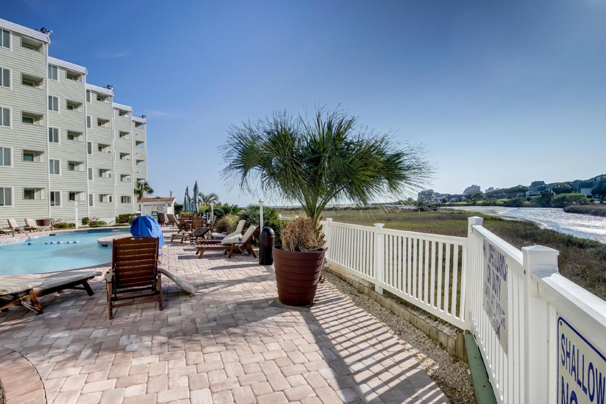 Apartment Ocean Forest