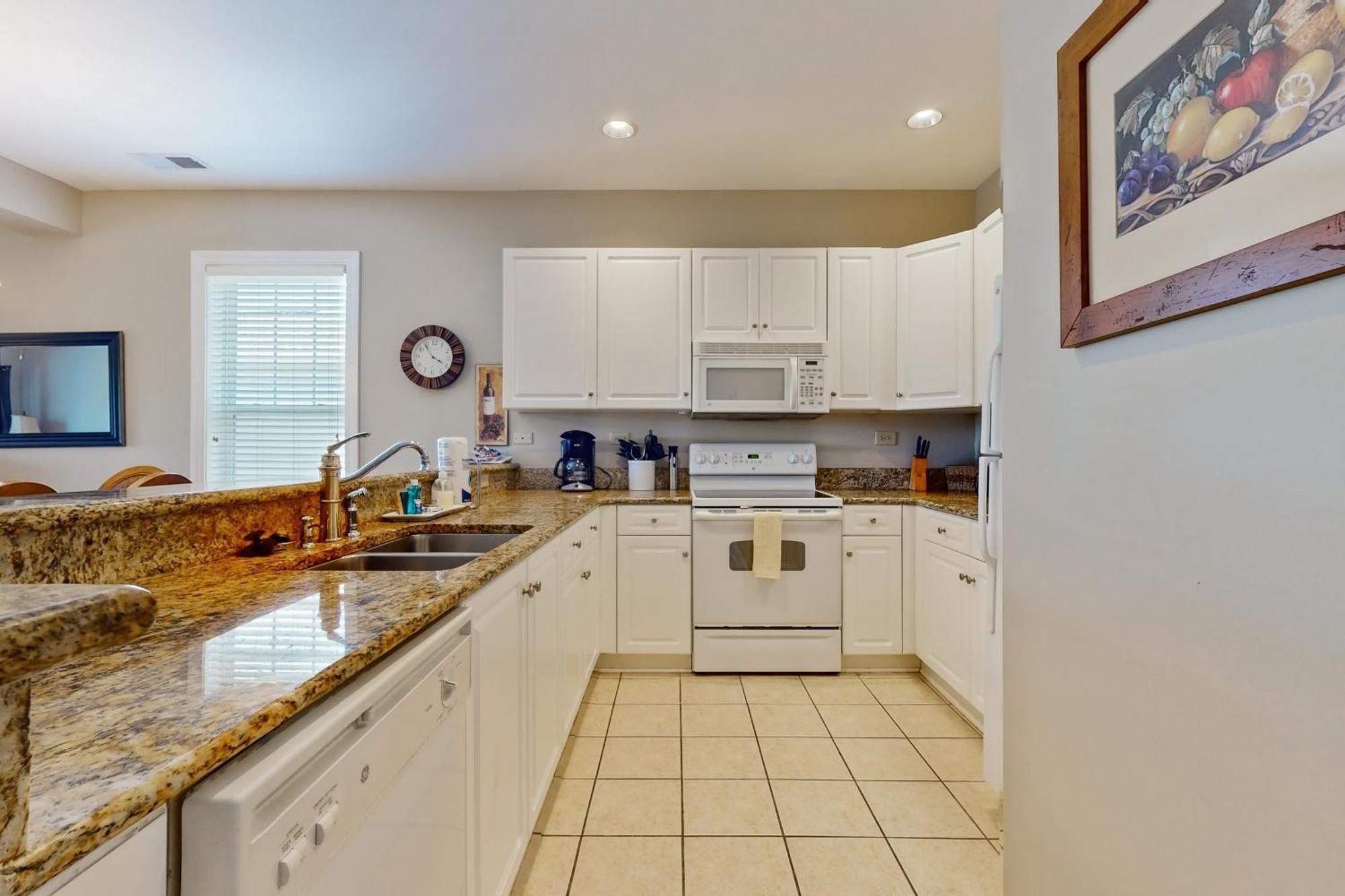 Apartment World Tour, Unit #306