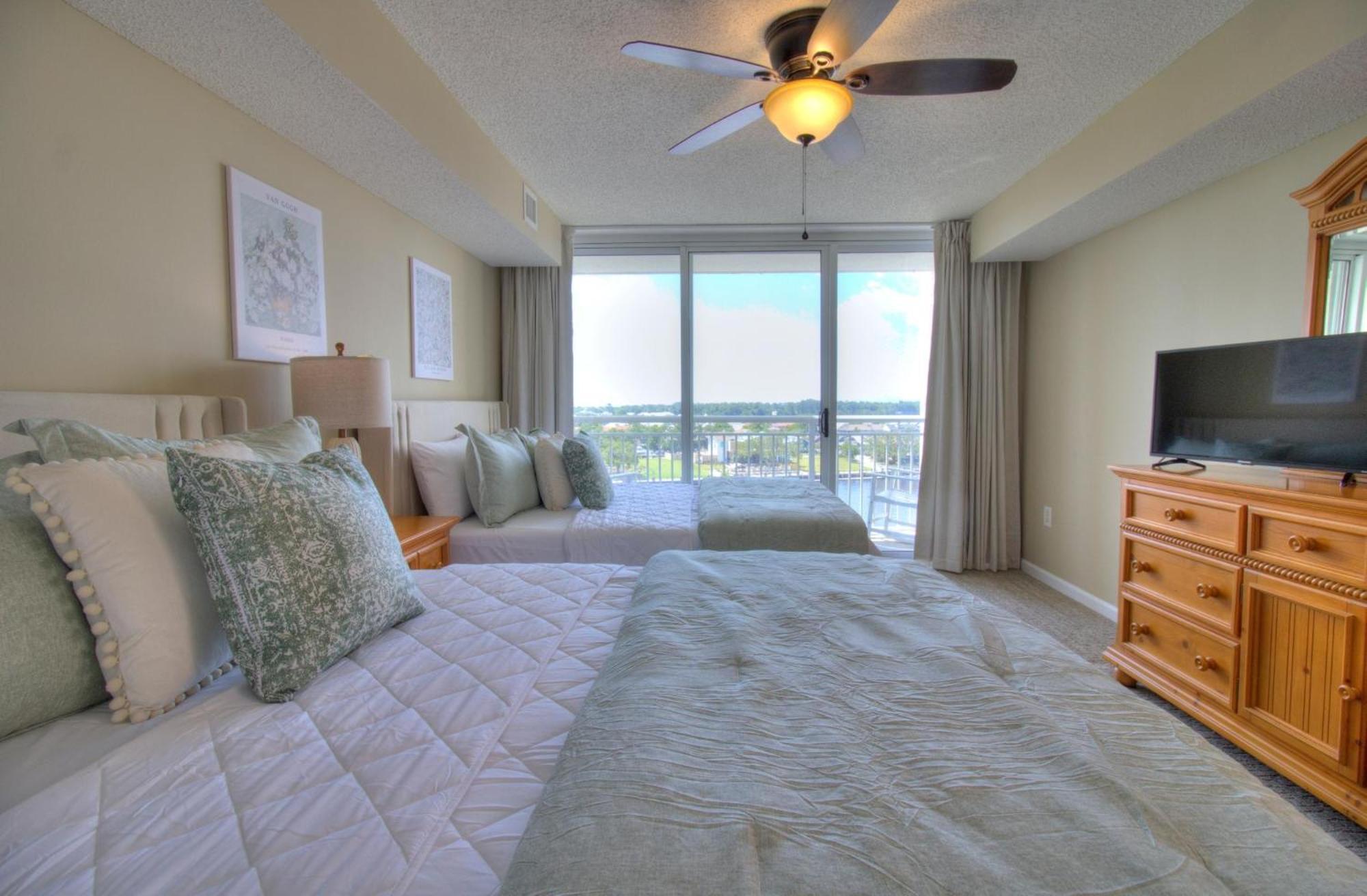 Barefoot Yacht Club - 2-804 Holiday home
