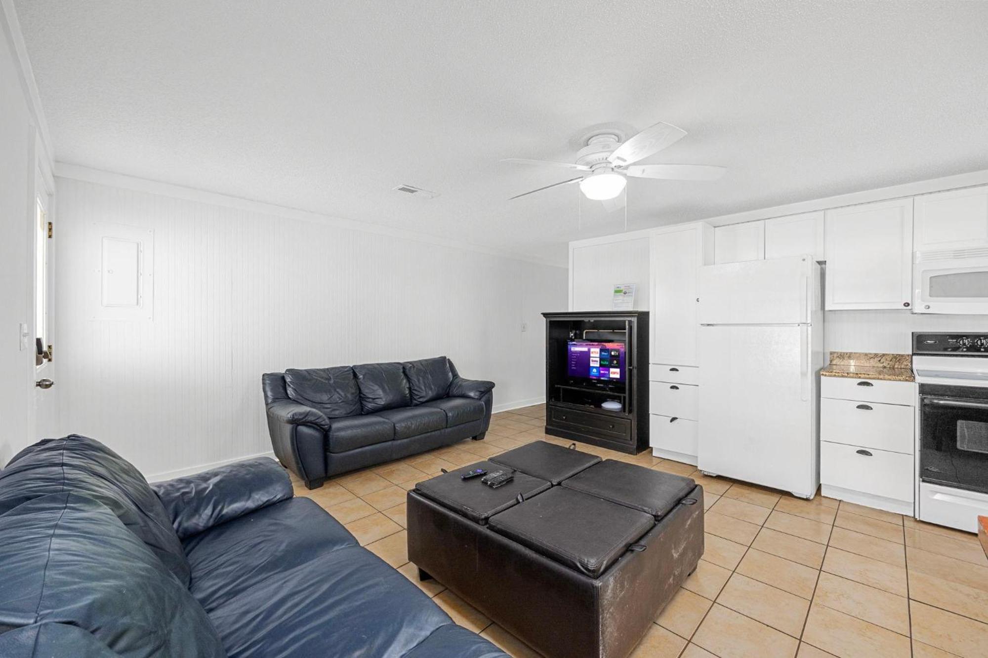 Sea View Unit 4
