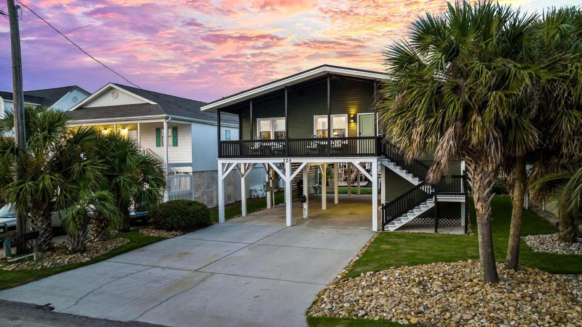 By The Sea Holiday home