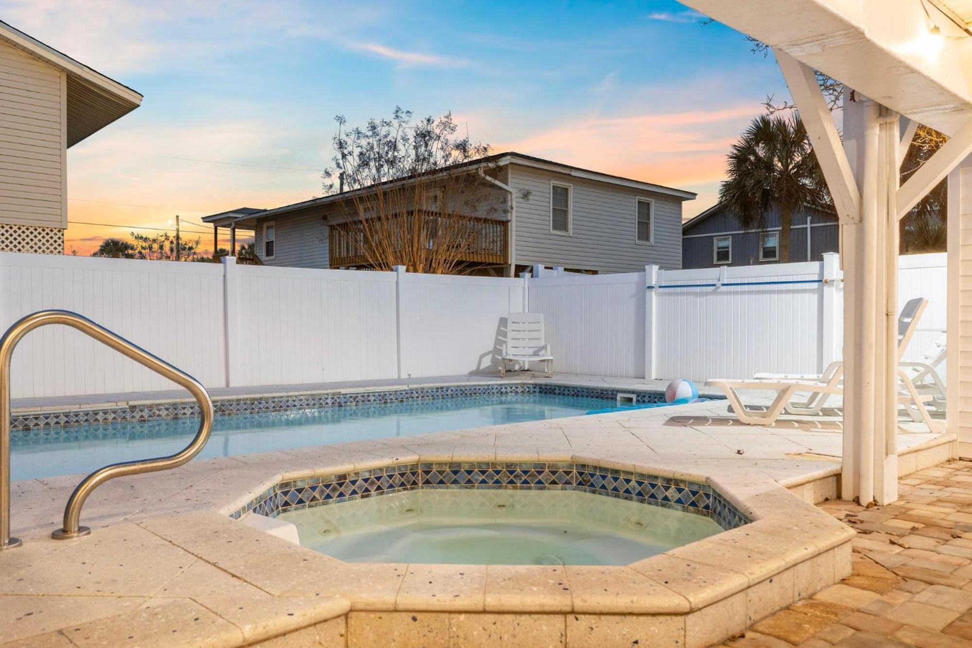 Bummer Busters Holiday home Myrtle Beach
