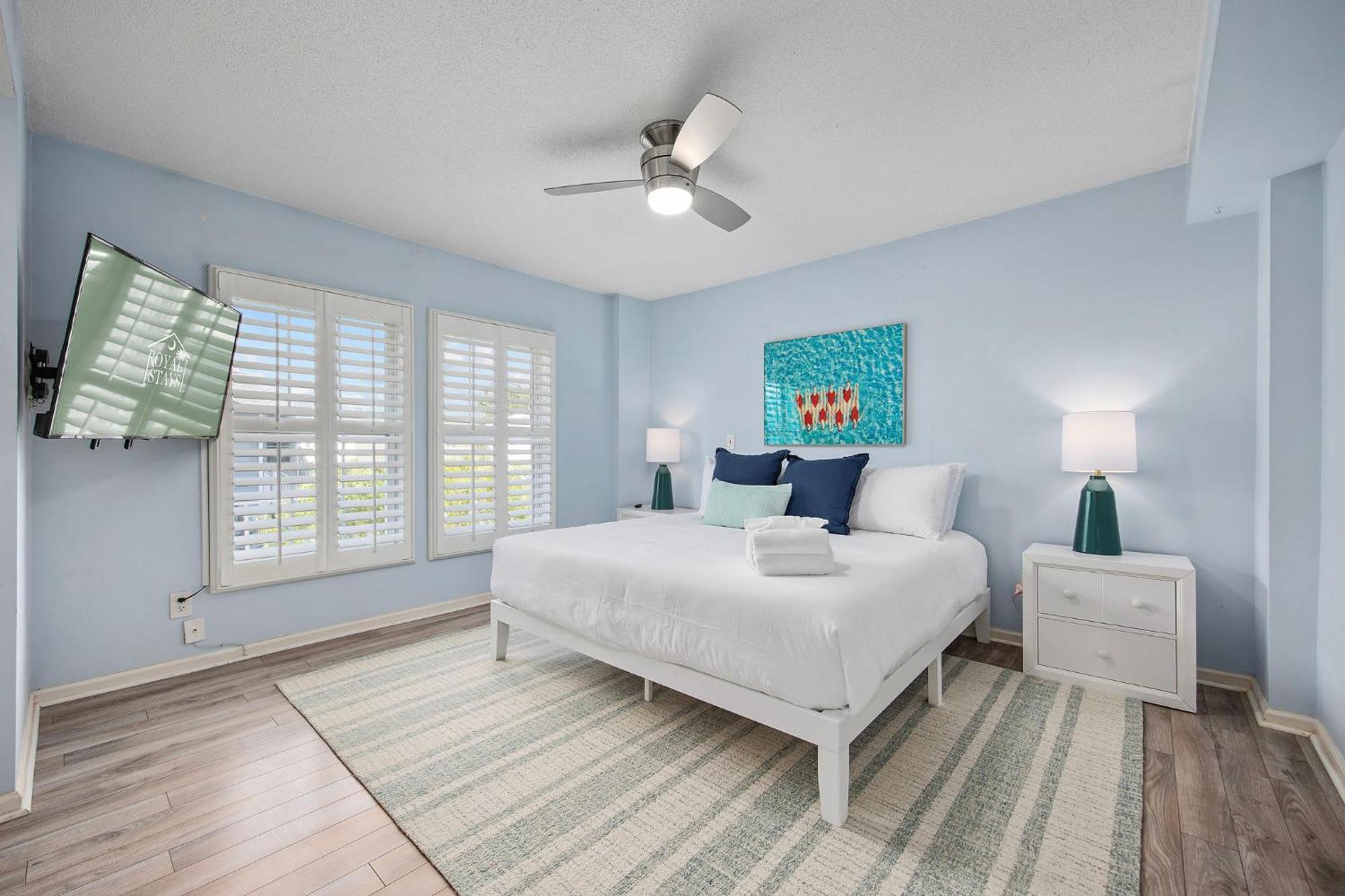 Holiday home Grove Cove - 1 And Half Blocks From - Dog Friendly
