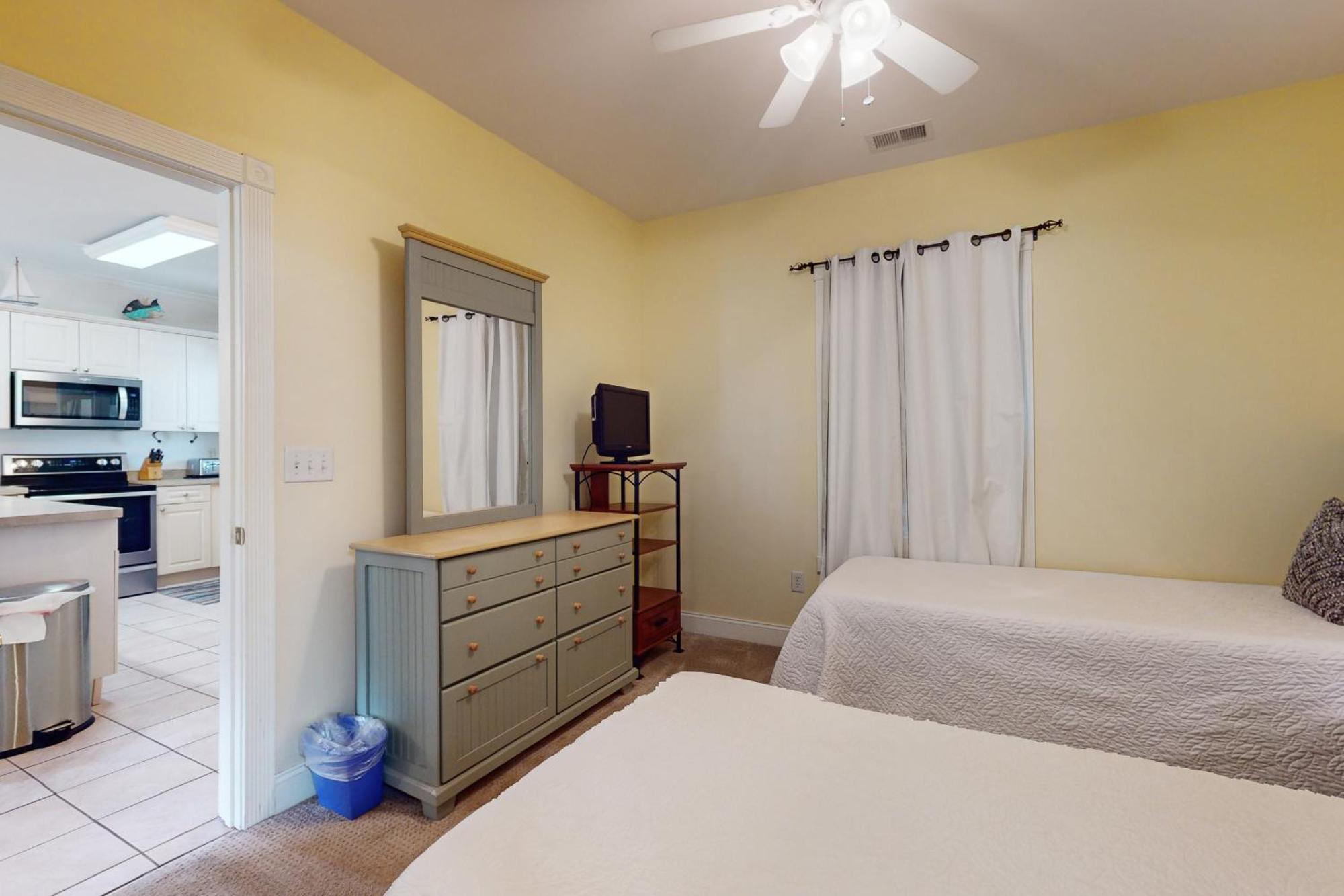 Magnolia Point 204 *