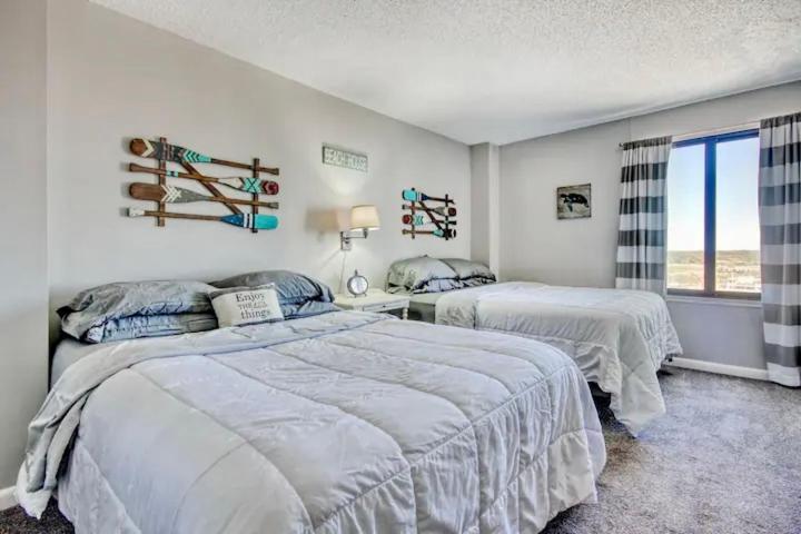 Seaside Serenity Steps From The Shore Apartment *