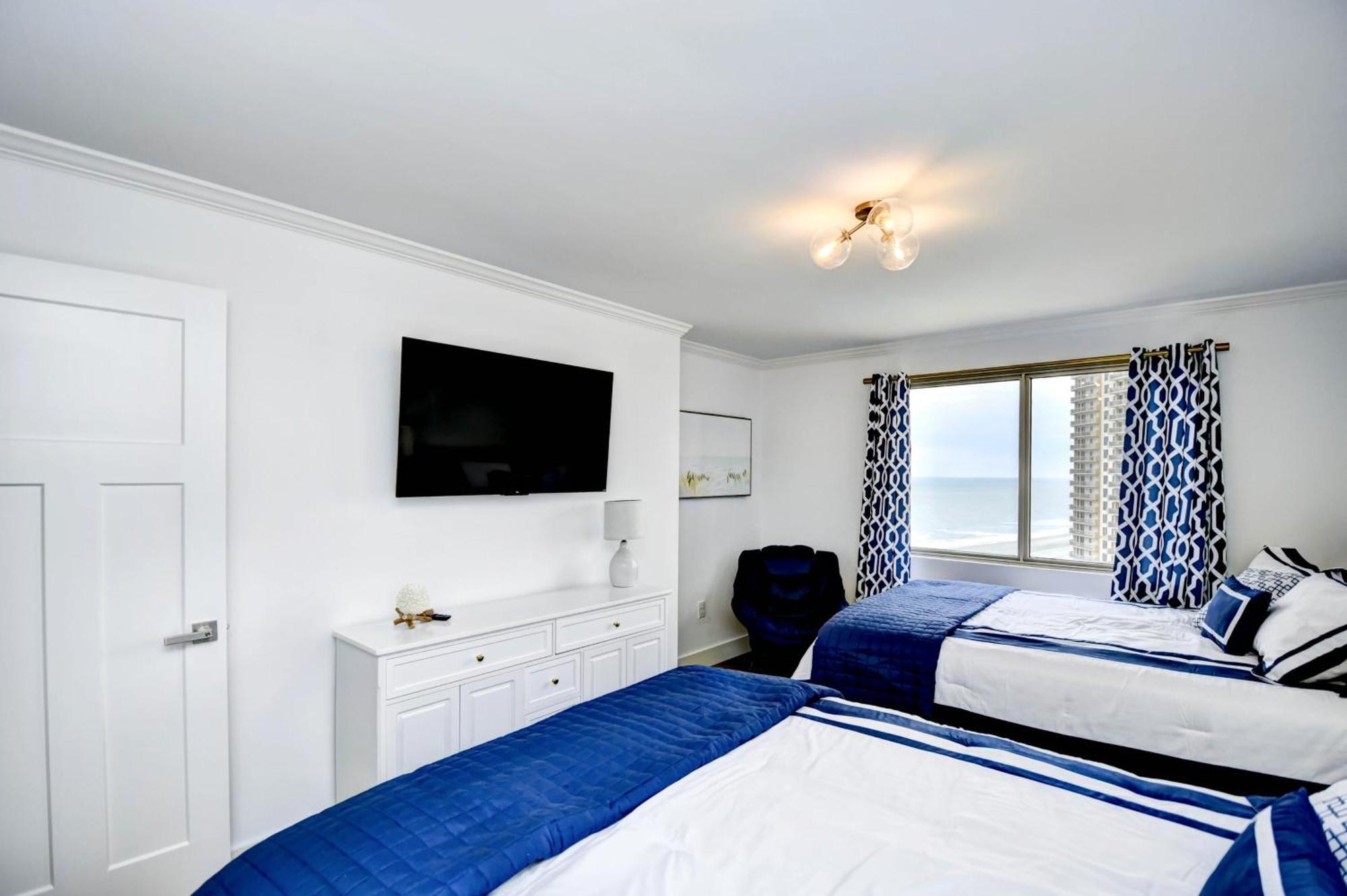 Remodeled, Open Airy Condo, With Full Access , 1706 Brighton Myrtle Beach
