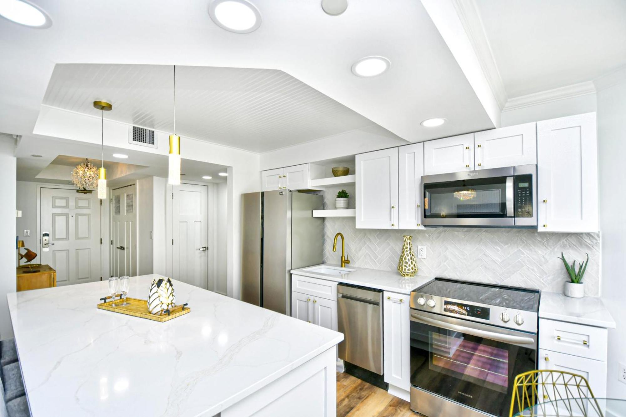 Apartment Remodeled, Open Airy Condo, With Full Access , 1706 Brighton Myrtle Beach