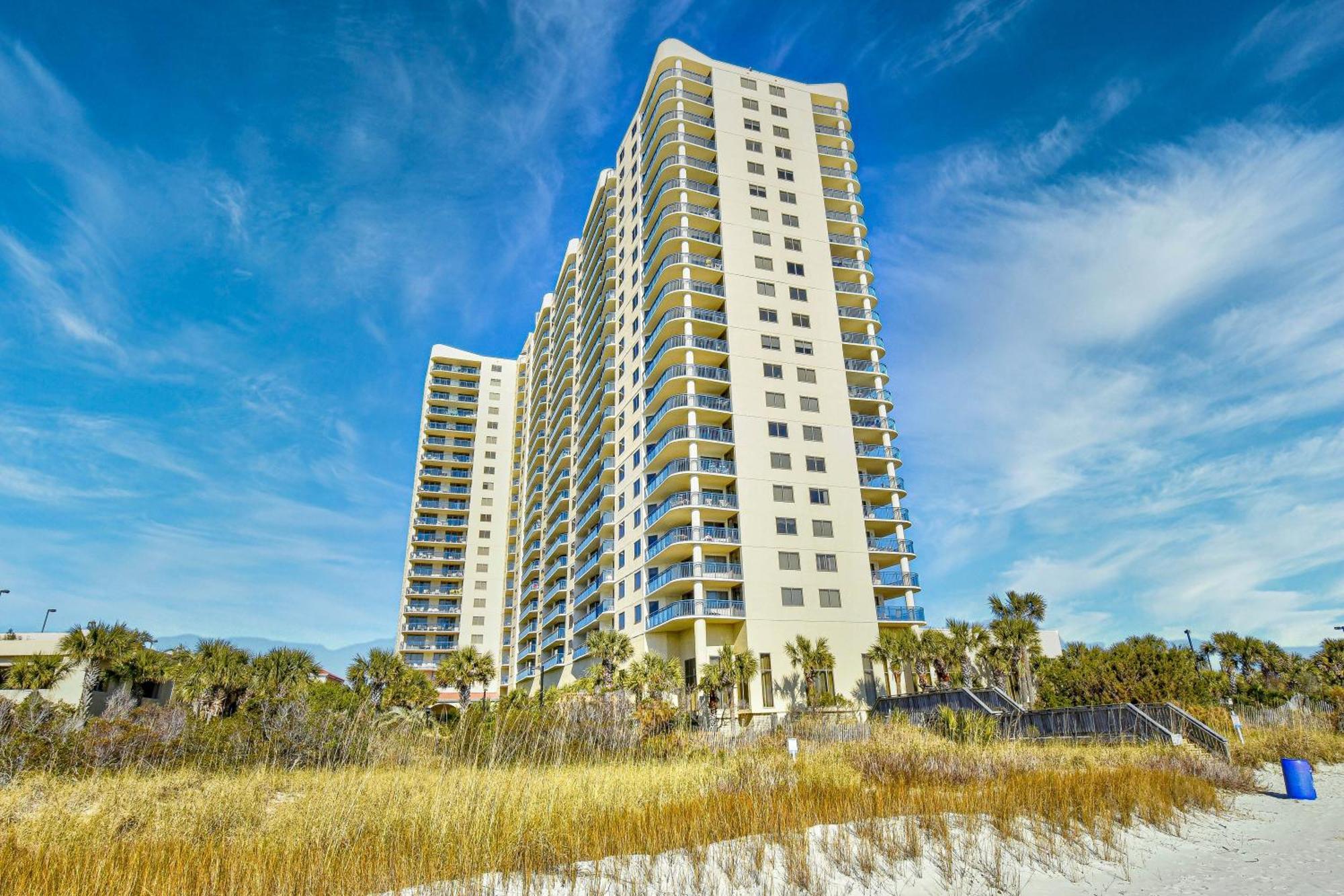 Remodeled, Open Airy Condo, With Full Access , 1706 Brighton *