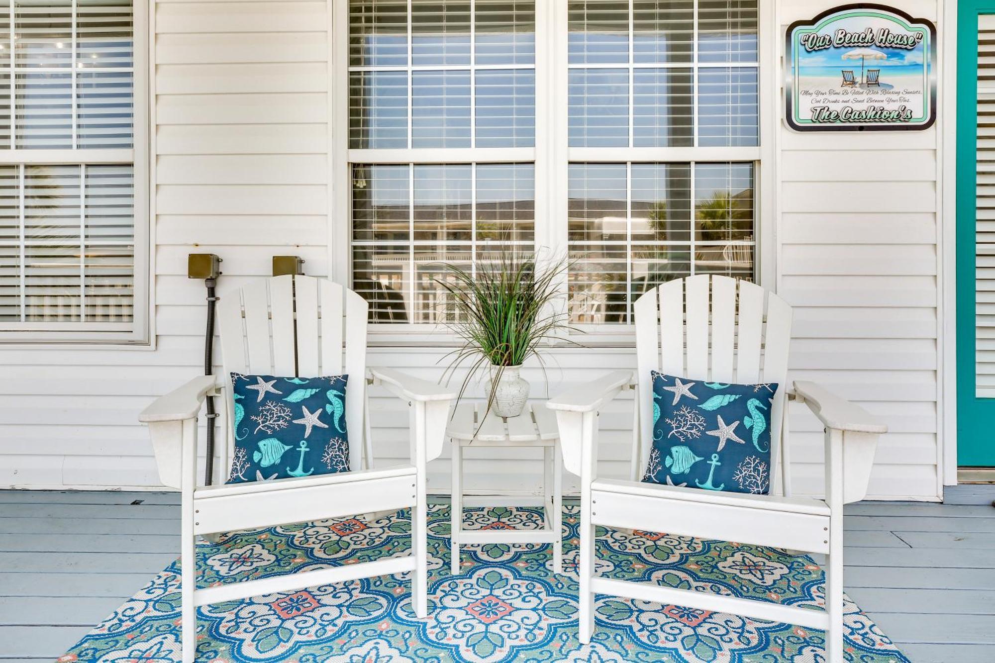 North Myrtle Gem, Walk To Cherry Grove Apartment *