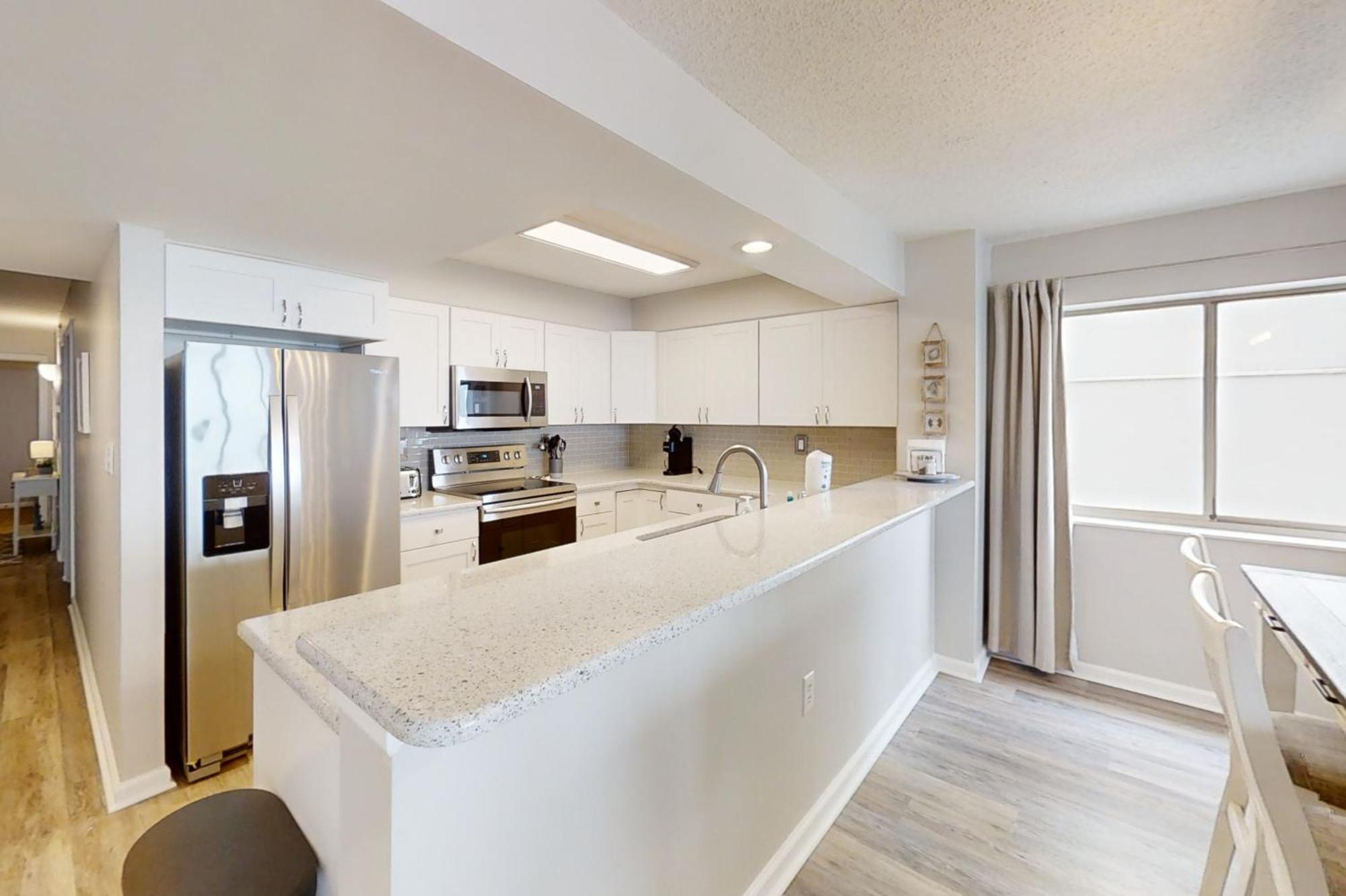 Emerald Cove I - 4a Apartment
