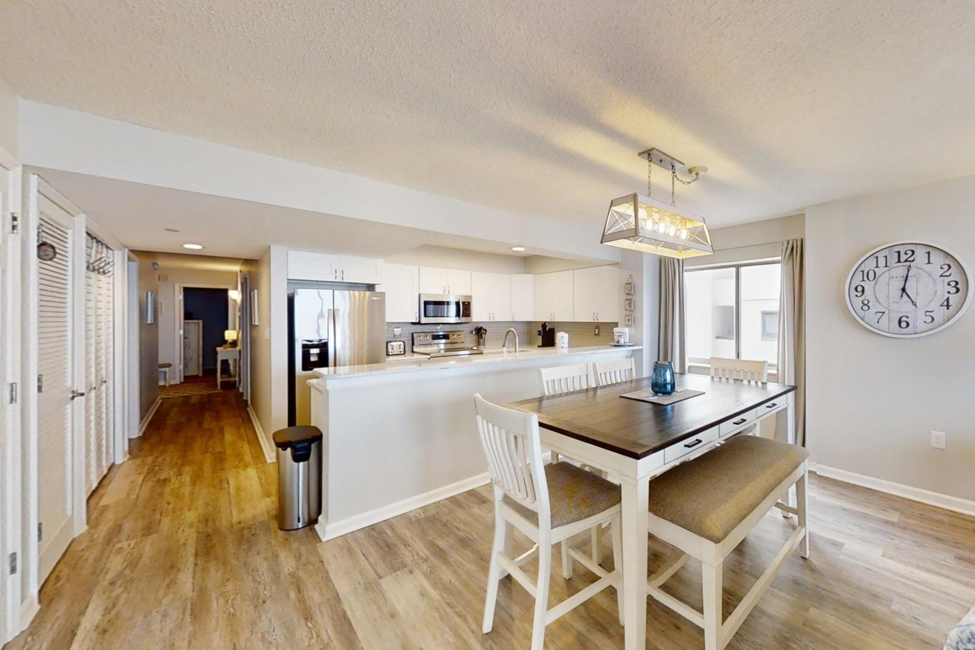 Emerald Cove I - 4a Apartment