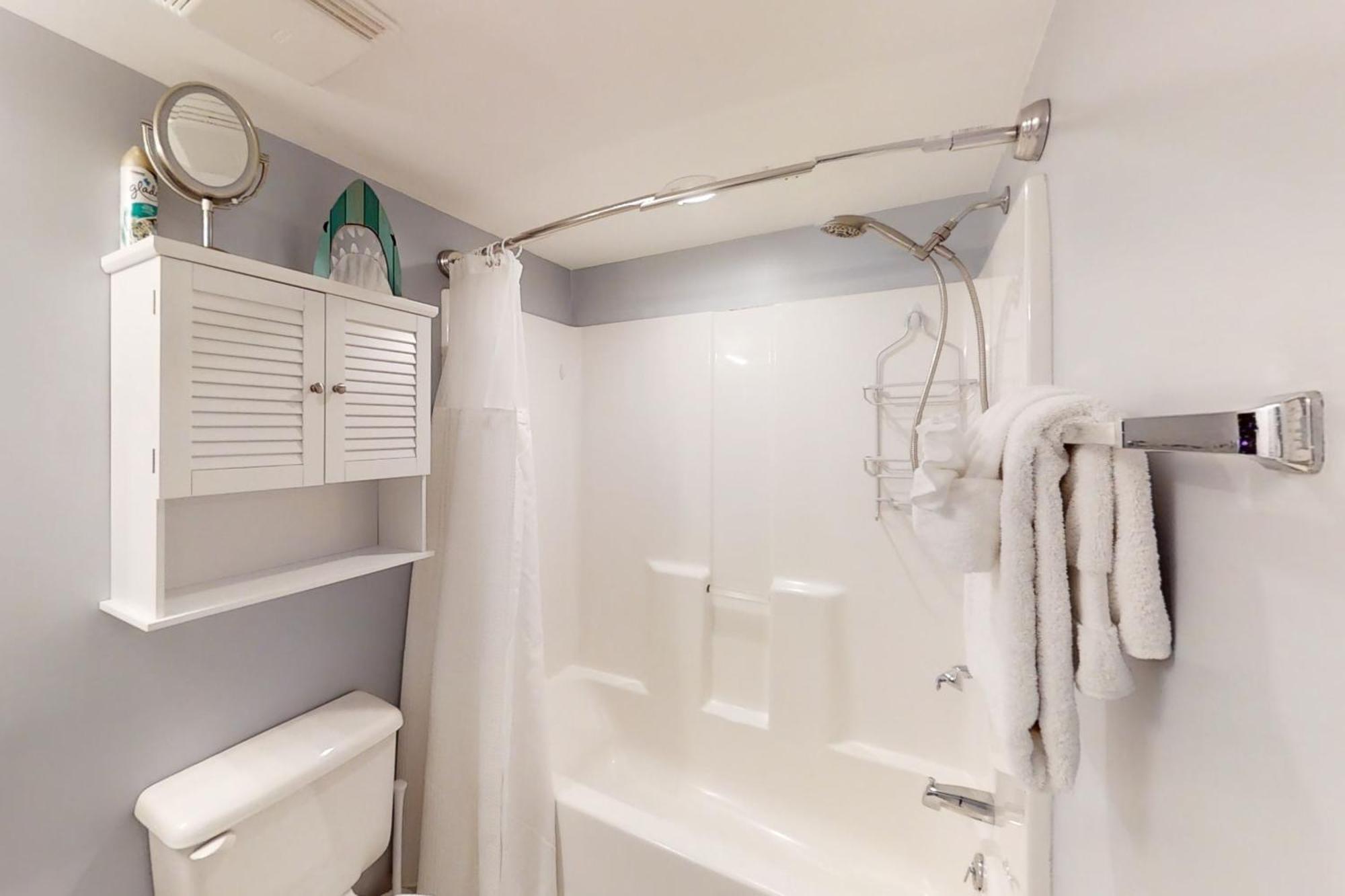 Emerald Cove I - 4a Apartment *