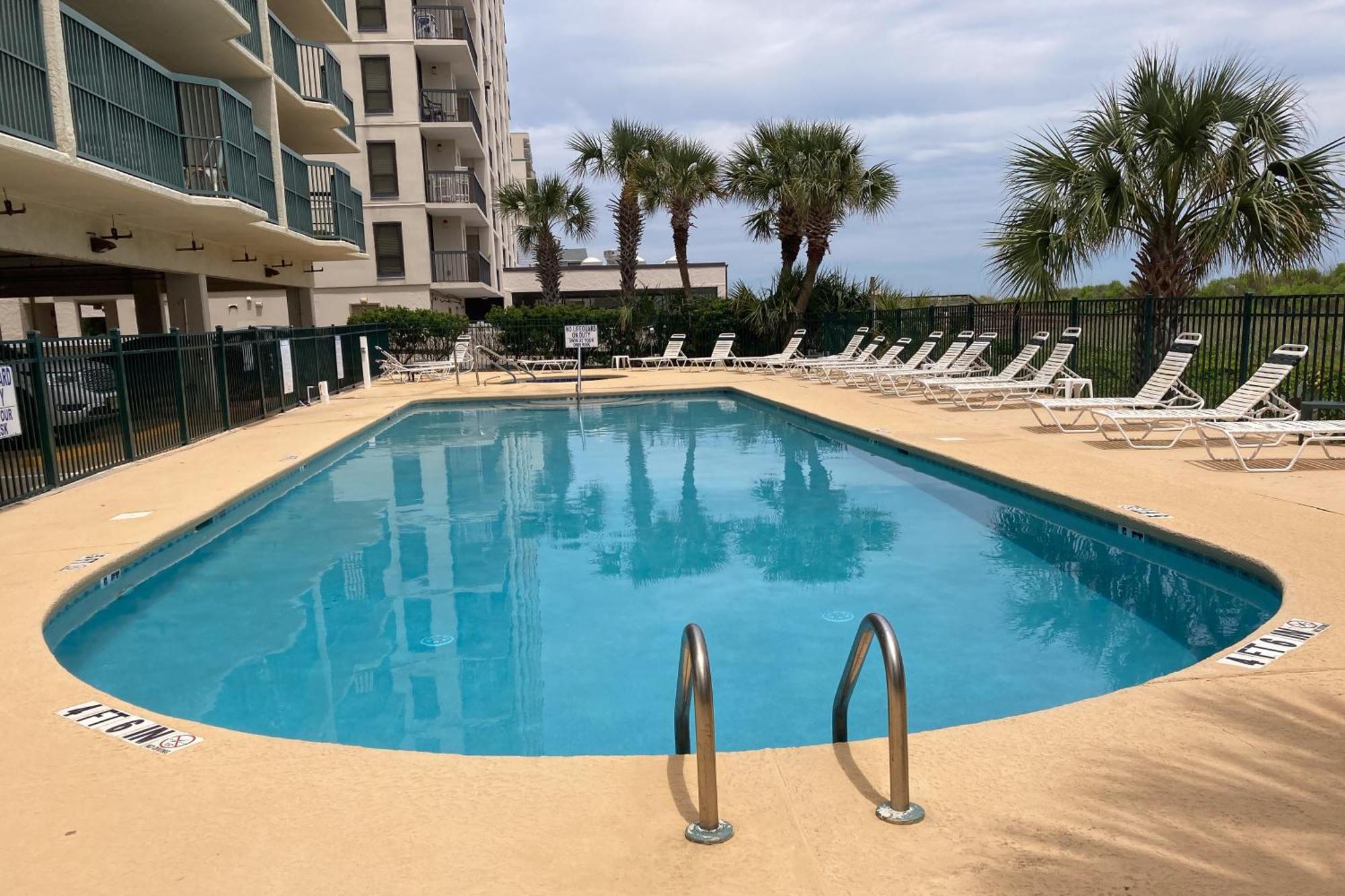 Emerald Cove I - 4a Apartment *
