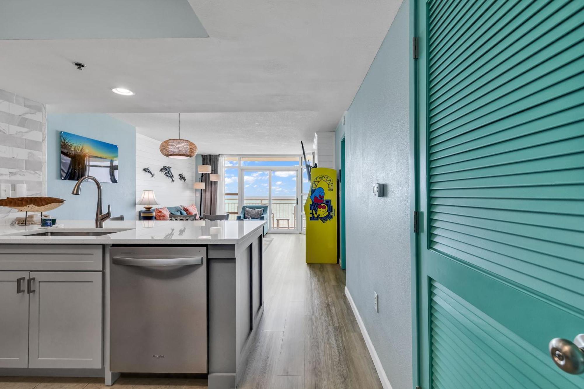 Carolinian Apartment Myrtle Beach