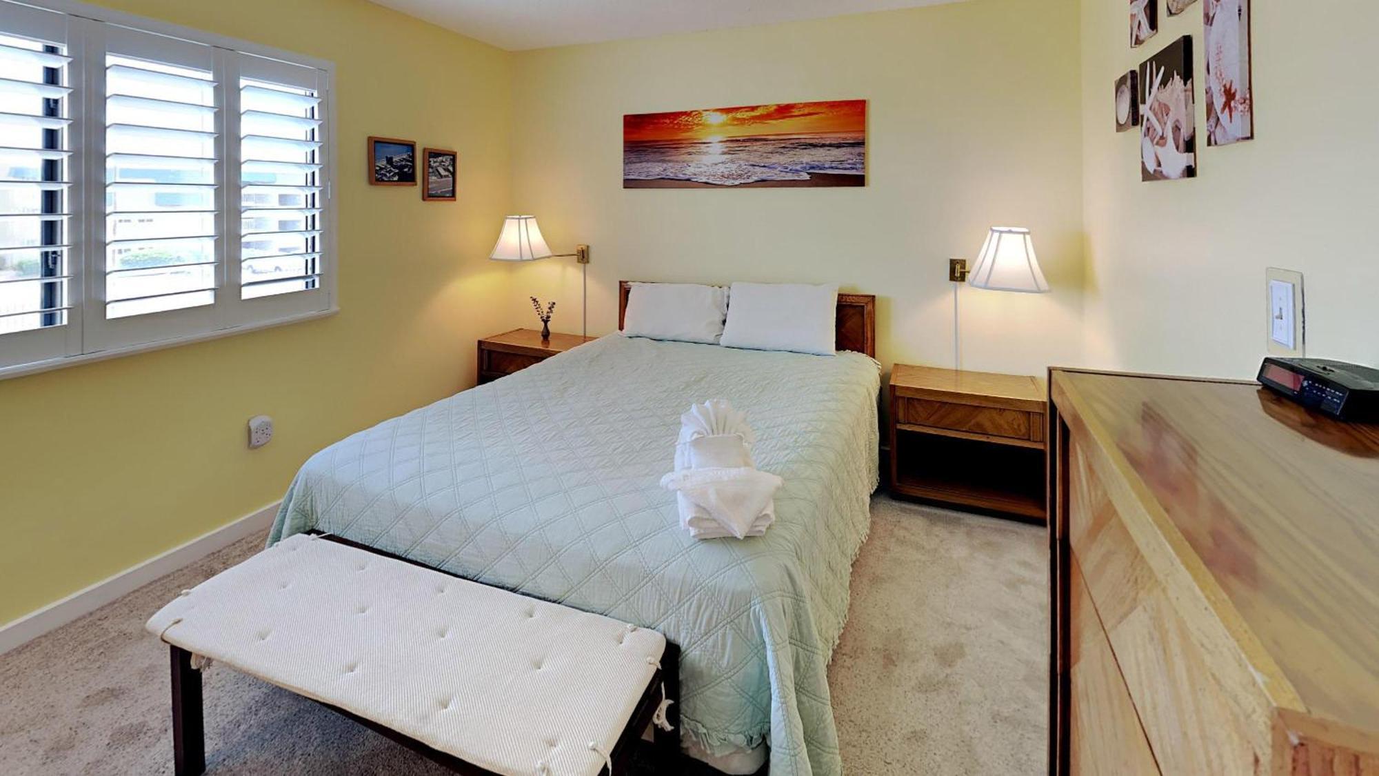 Holiday home Cozy 2br With Full Kitchen Outdoor Pool