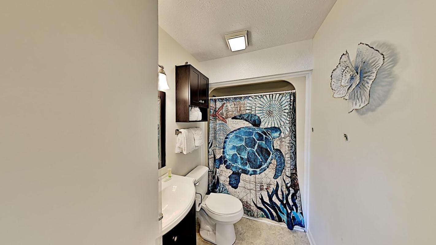 Marine Life Themed Outdoor Pool Bbq Area Holiday home Myrtle Beach