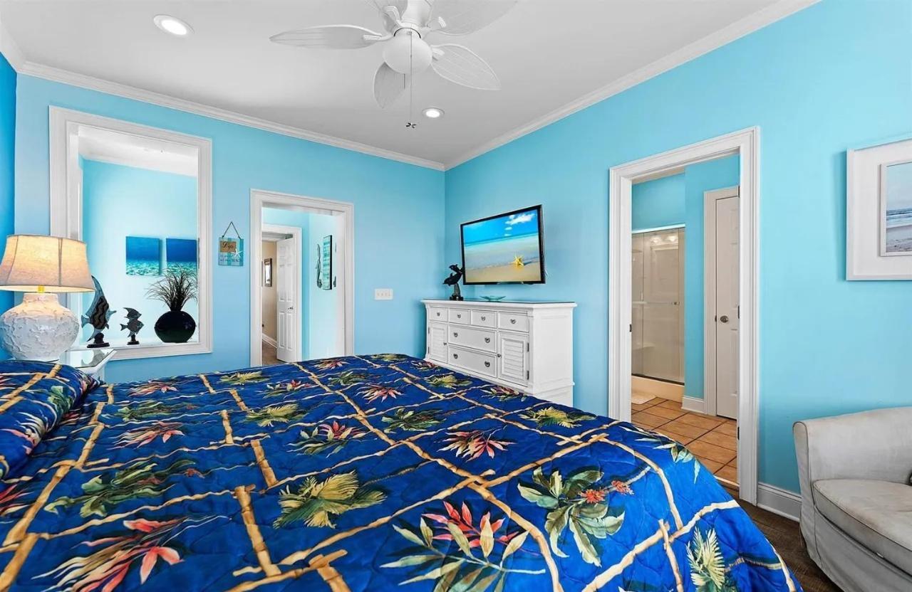 611a North Ocean Boulevard *