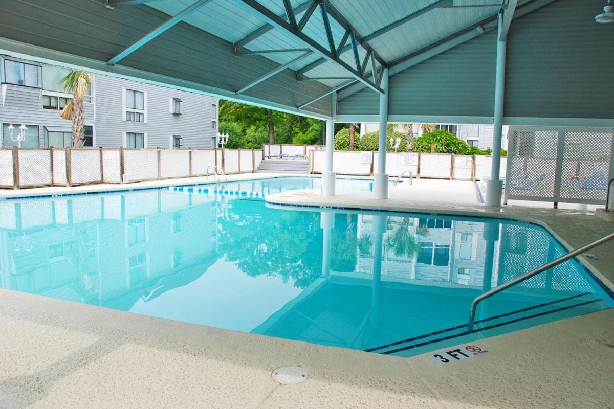 Comfortable 4 Blocks From The Beach Holiday home Myrtle Beach