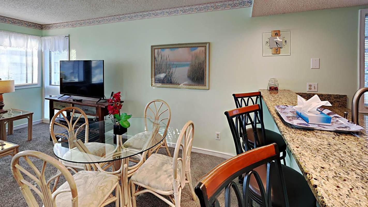 Comfortable 4 Blocks From The Beach Myrtle Beach