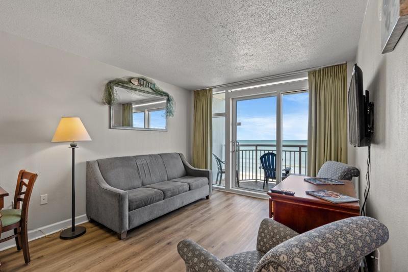 New Holiday Sands 511 Pools, Wifi, 2br Oceanfront *