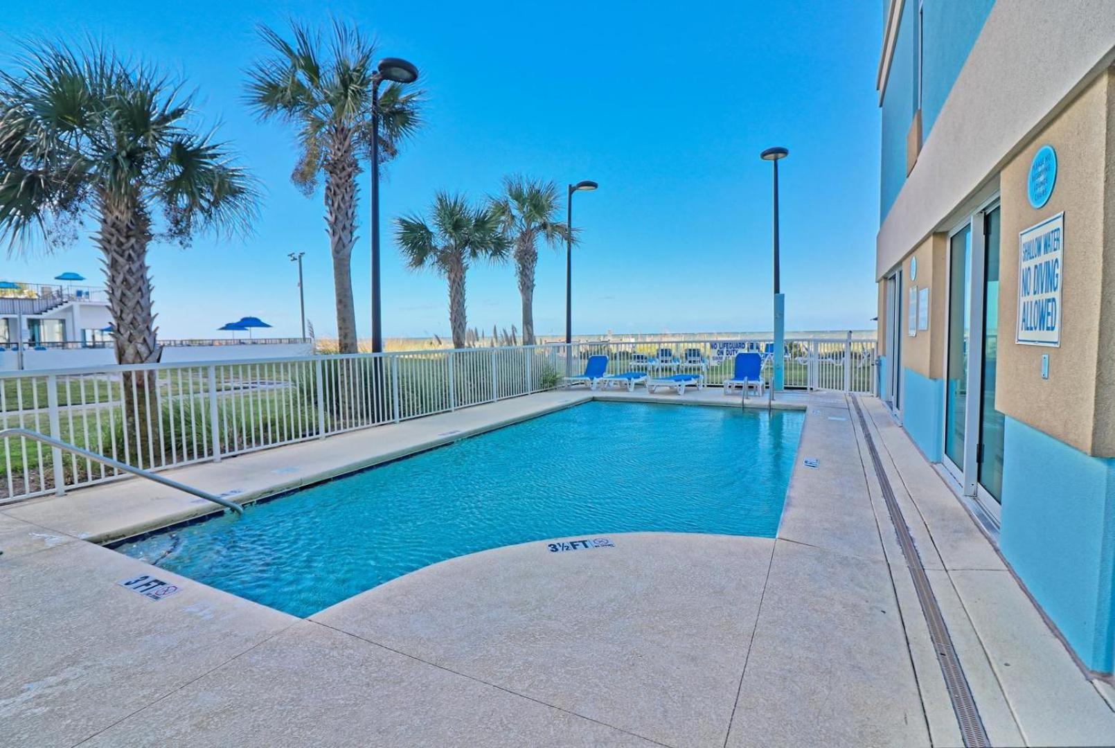 New Holiday Sands 511 Pools, Wifi, 2br Oceanfront *