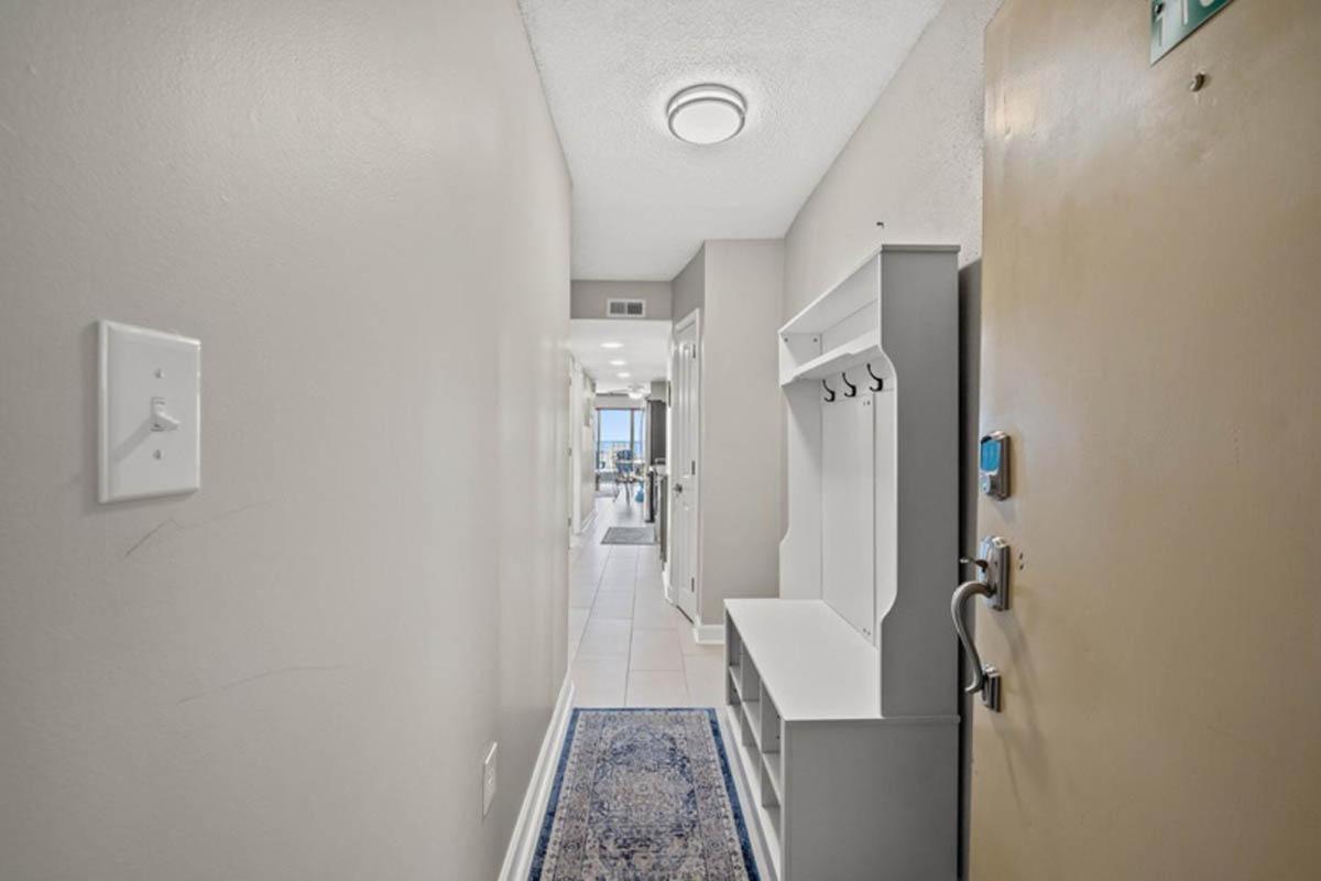Ocean View Condo, Beach Access, Pools, Views * Myrtle Beach