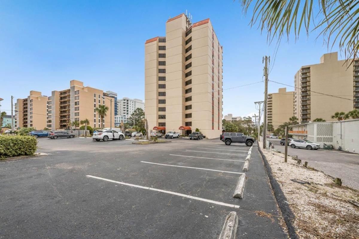 Ocean View Condo, Beach Access, Pools, Views * Myrtle Beach