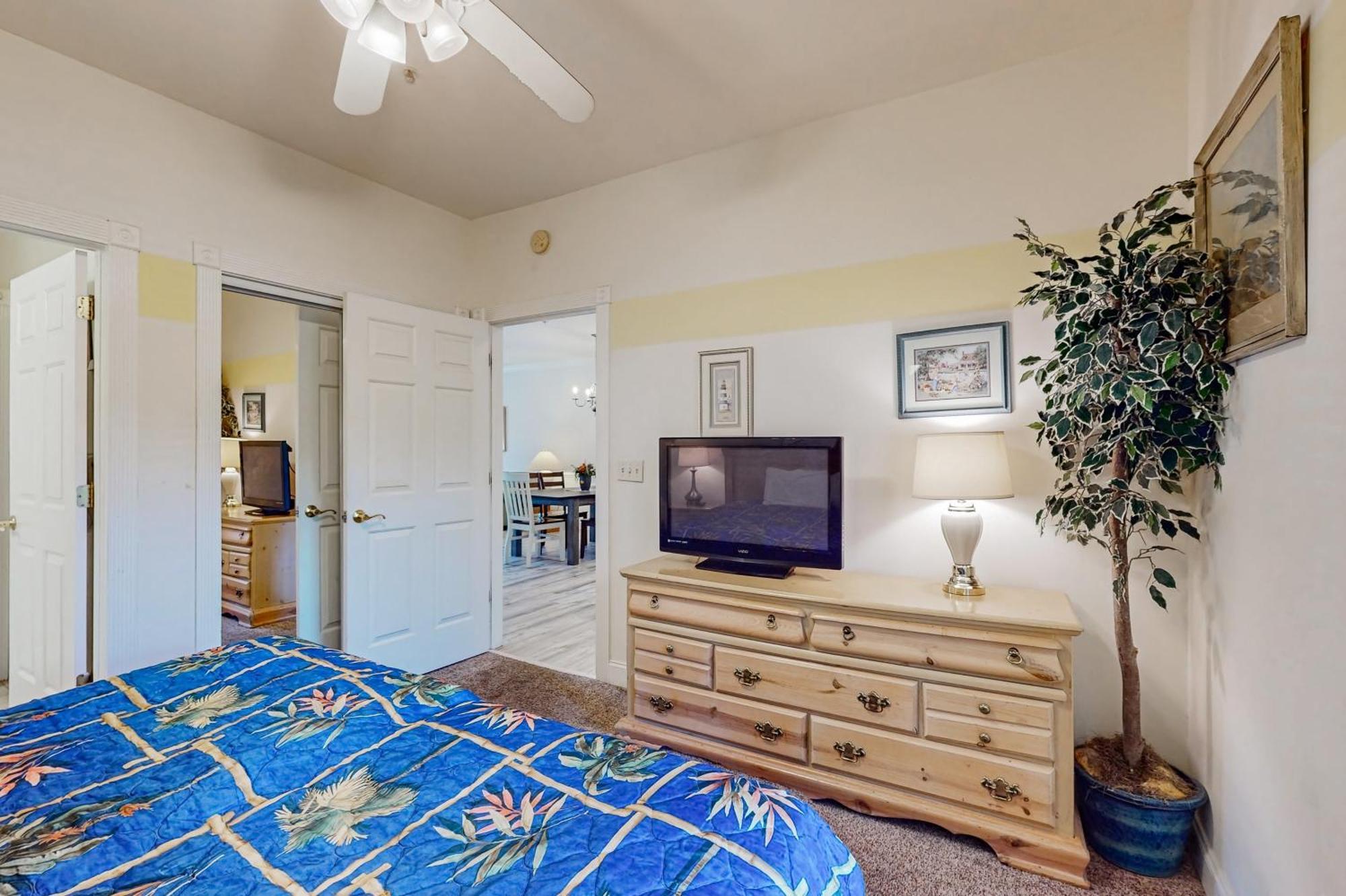 Oasis On The Greens Apartment