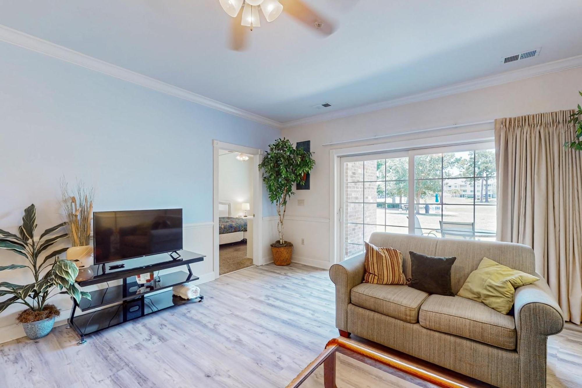 Apartment Oasis On The Greens