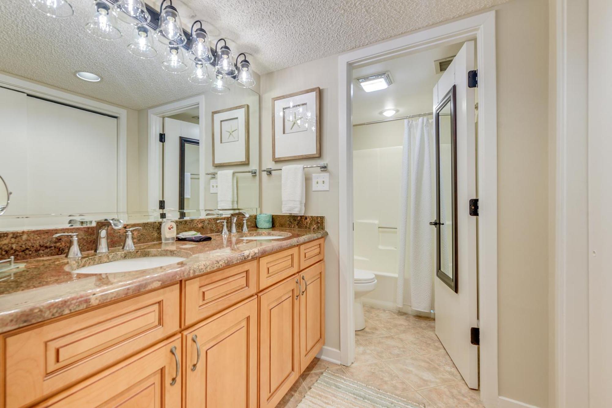 Apartment Myrtle Getaway With Private Deck And Pool Access Myrtle Beach