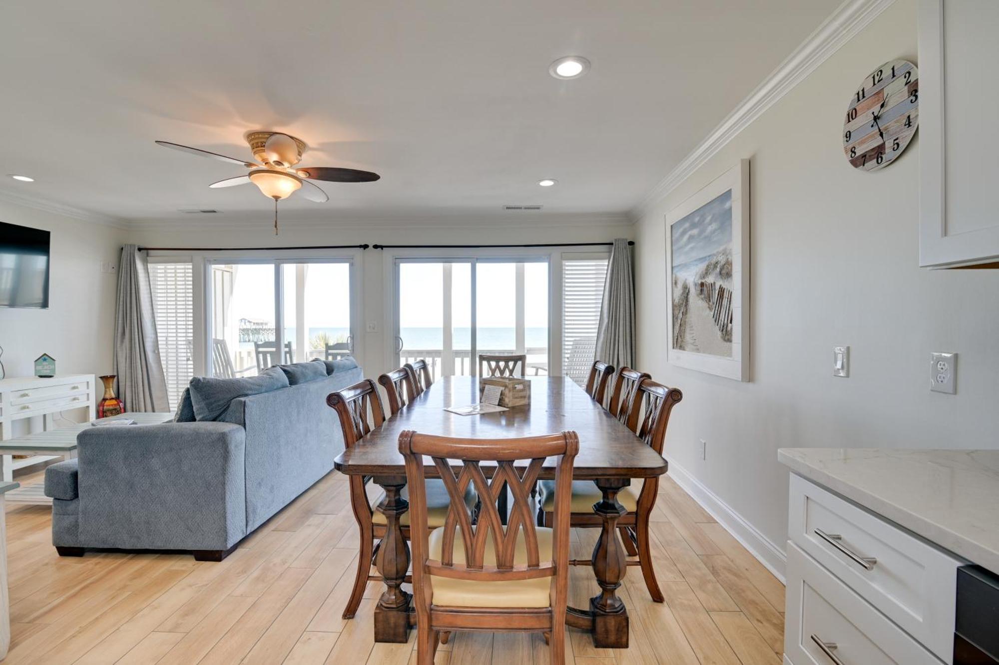 Oceanfront Murrells Inlet With Access! Holiday home Myrtle Beach