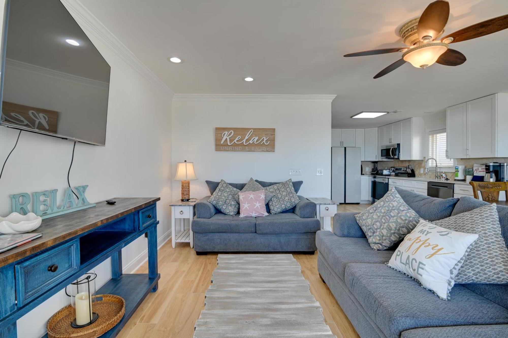 Beachfront Murrells Inlet - Walk To Pier! Holiday home *