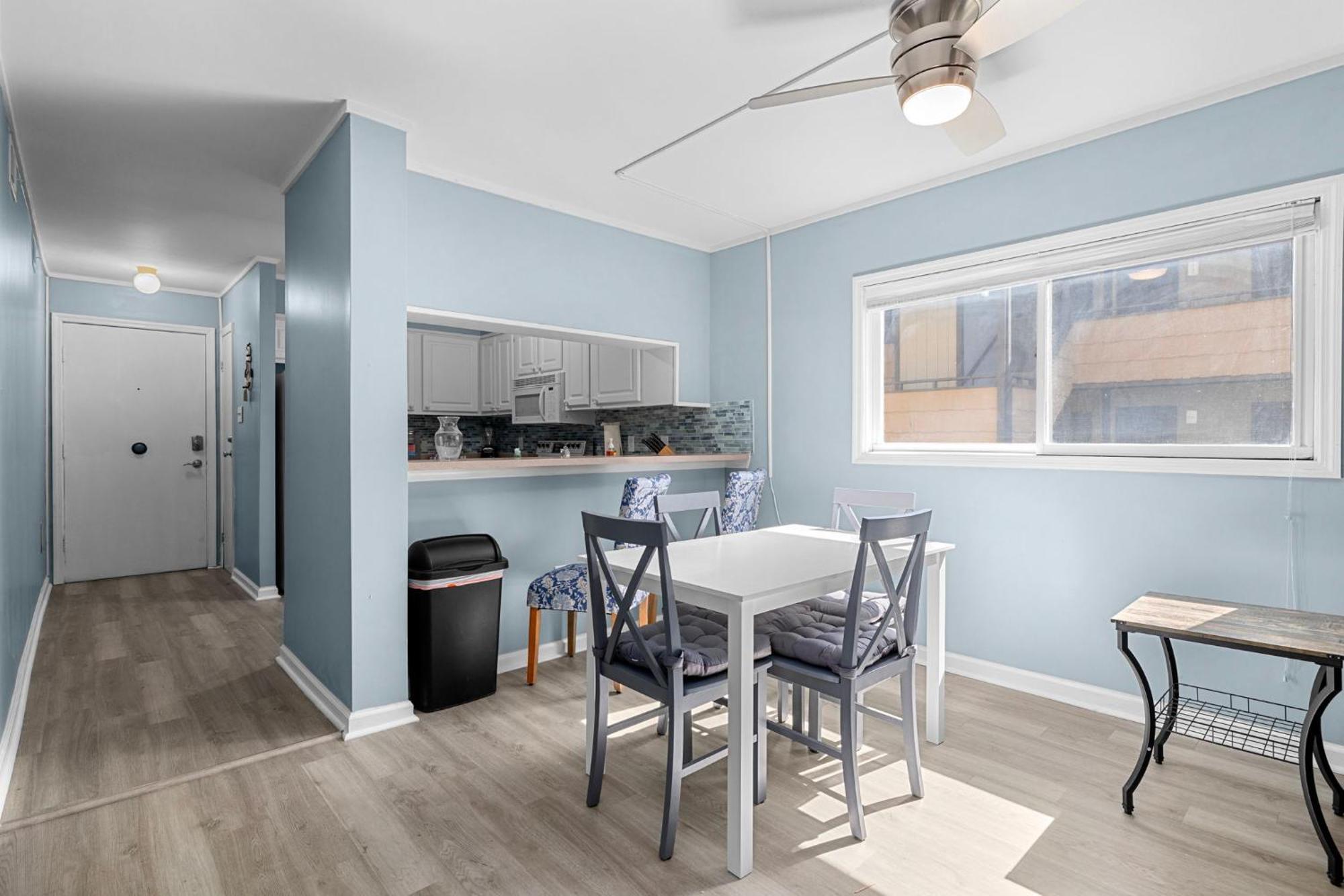 Apartment Seaside Splendor