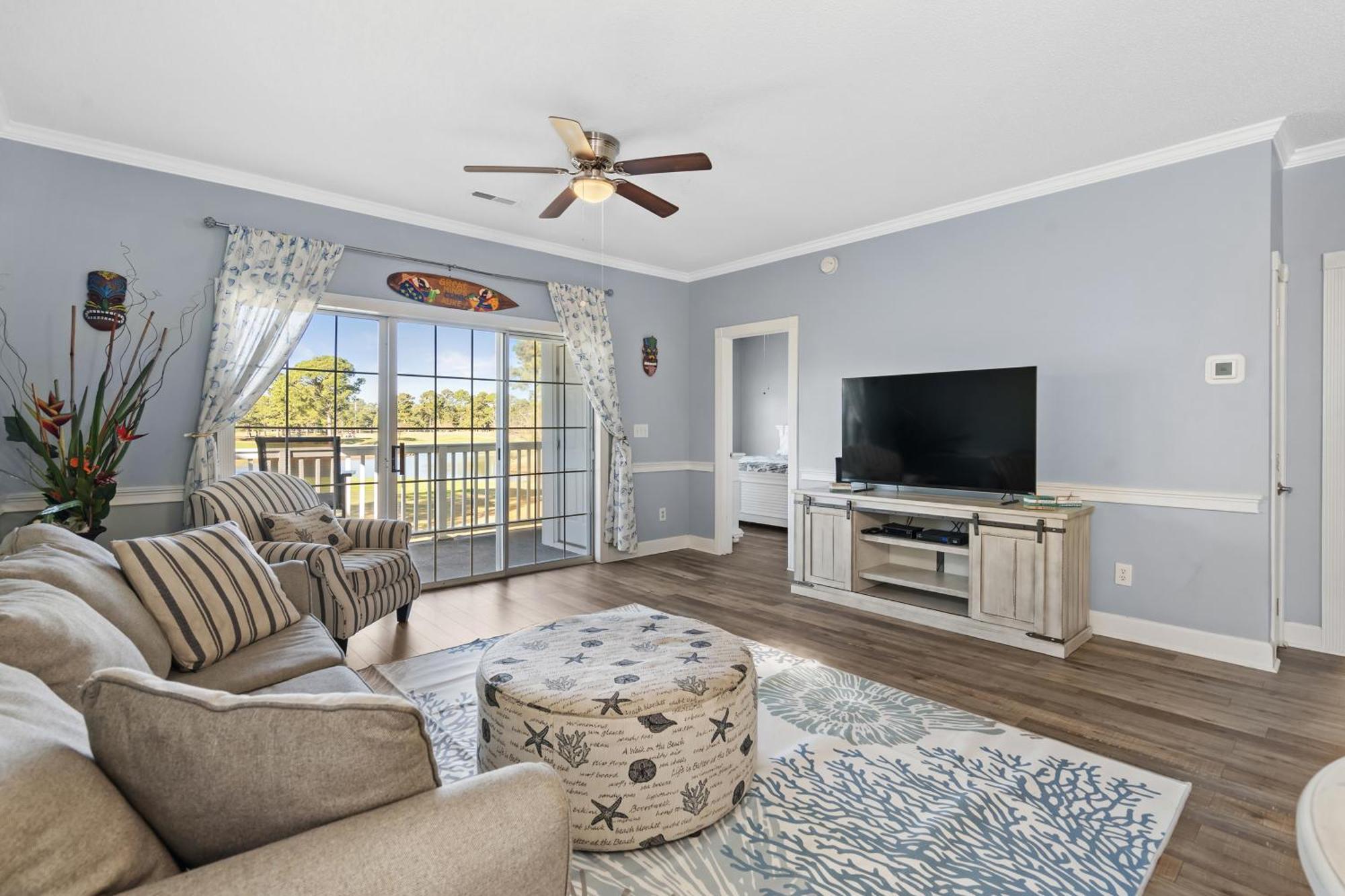 Impeccable Golf View- 4 Bds- Pools - Near Broadway *