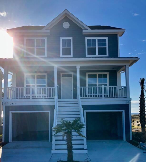 Bailey's Blue Ocean View