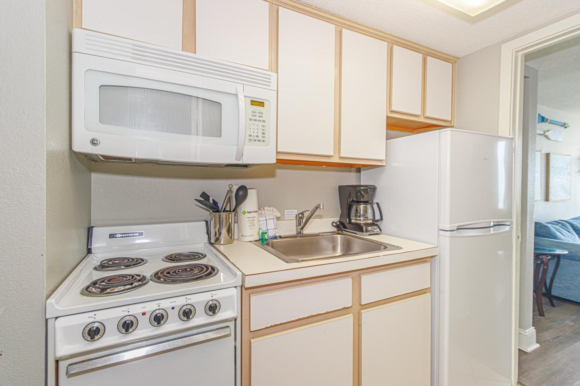 Beautifully Decorated Direct Oceanfront 1 Bedroom 1 Ba Atlantica 1003 Holiday home *