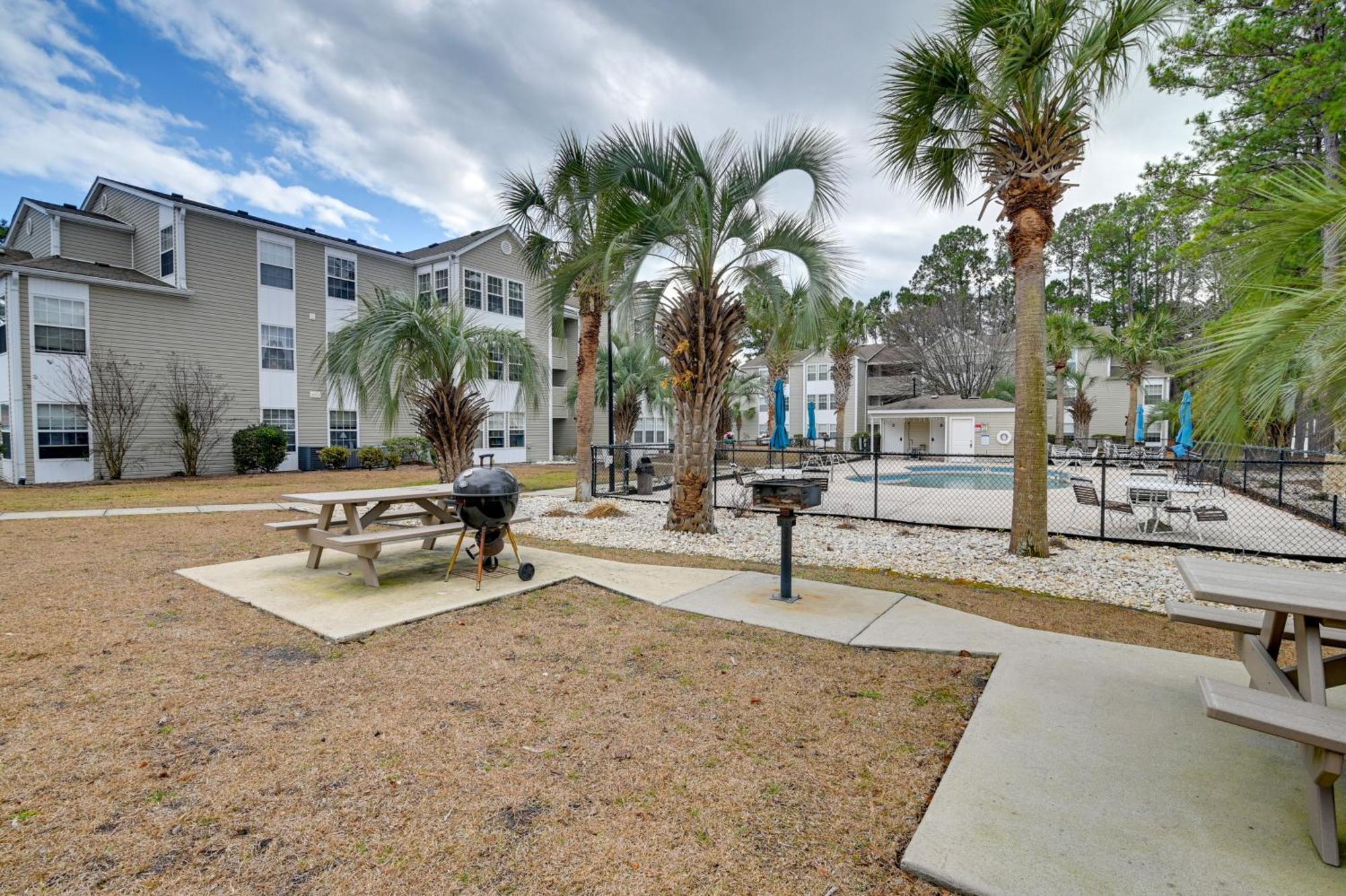 Myrtle 2 Mi To Surfside Beach! Apartment
