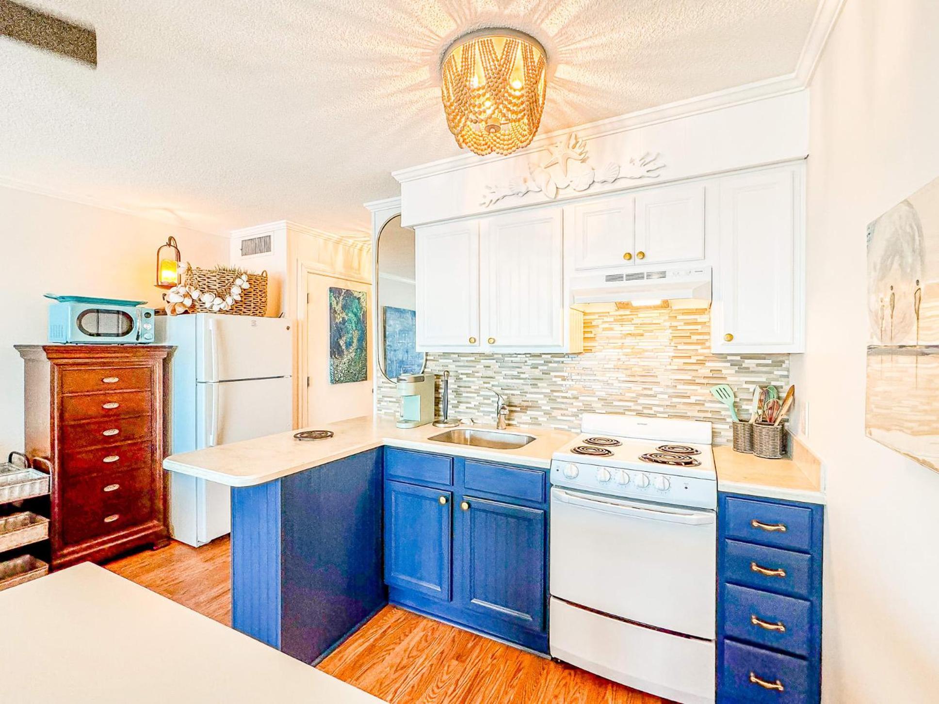 The Blue Pearl Oceanfront Modern At Sea W Pool Holiday home *