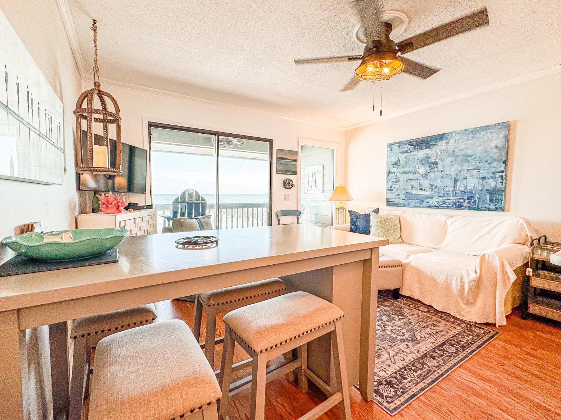 The Blue Pearl Oceanfront Modern At Sea W Pool Holiday home *