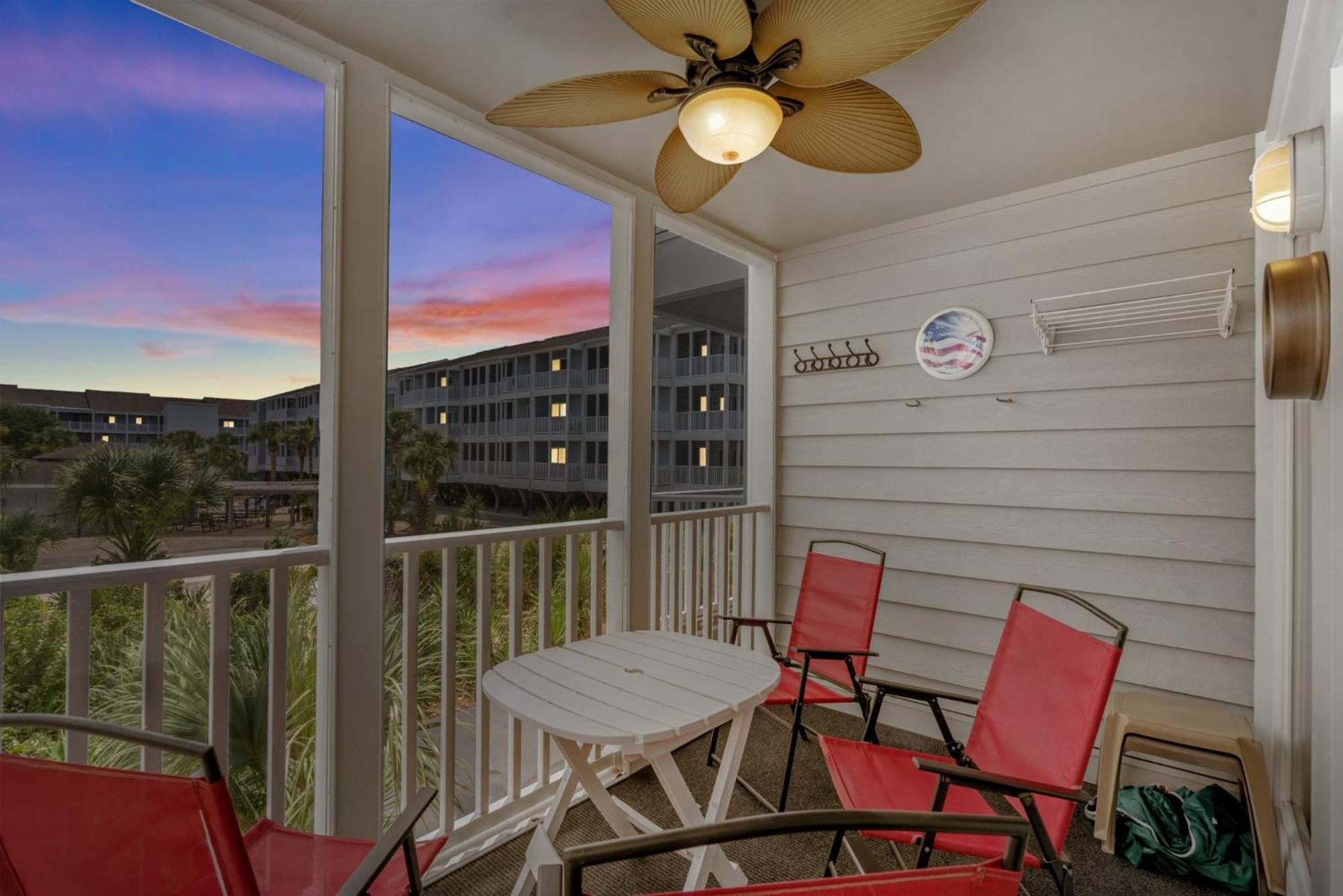 Pelican's Landing Serene Coastal Unit 133 Holiday home