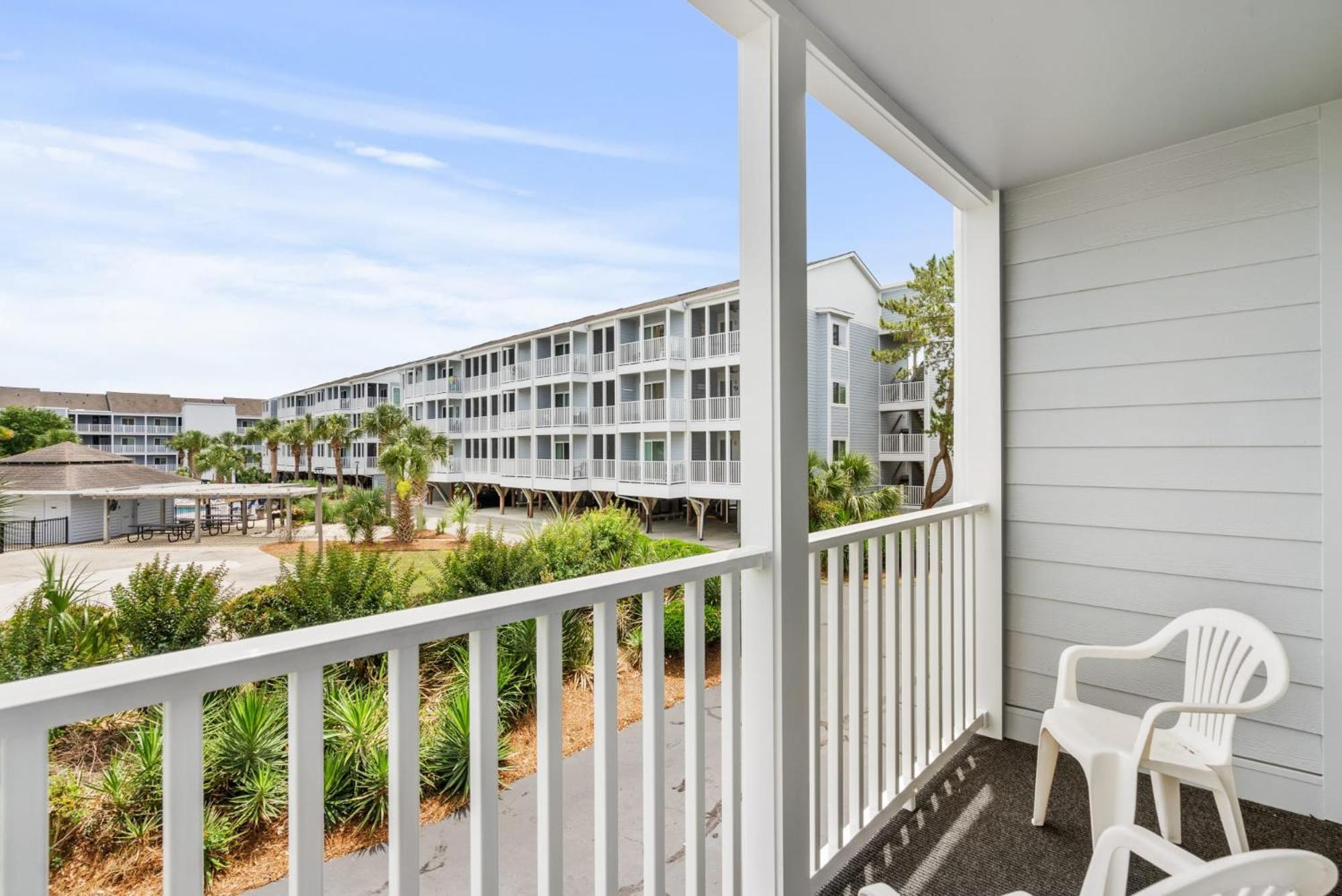 Pelican's Landing Serene Coastal Unit 133 Holiday home *