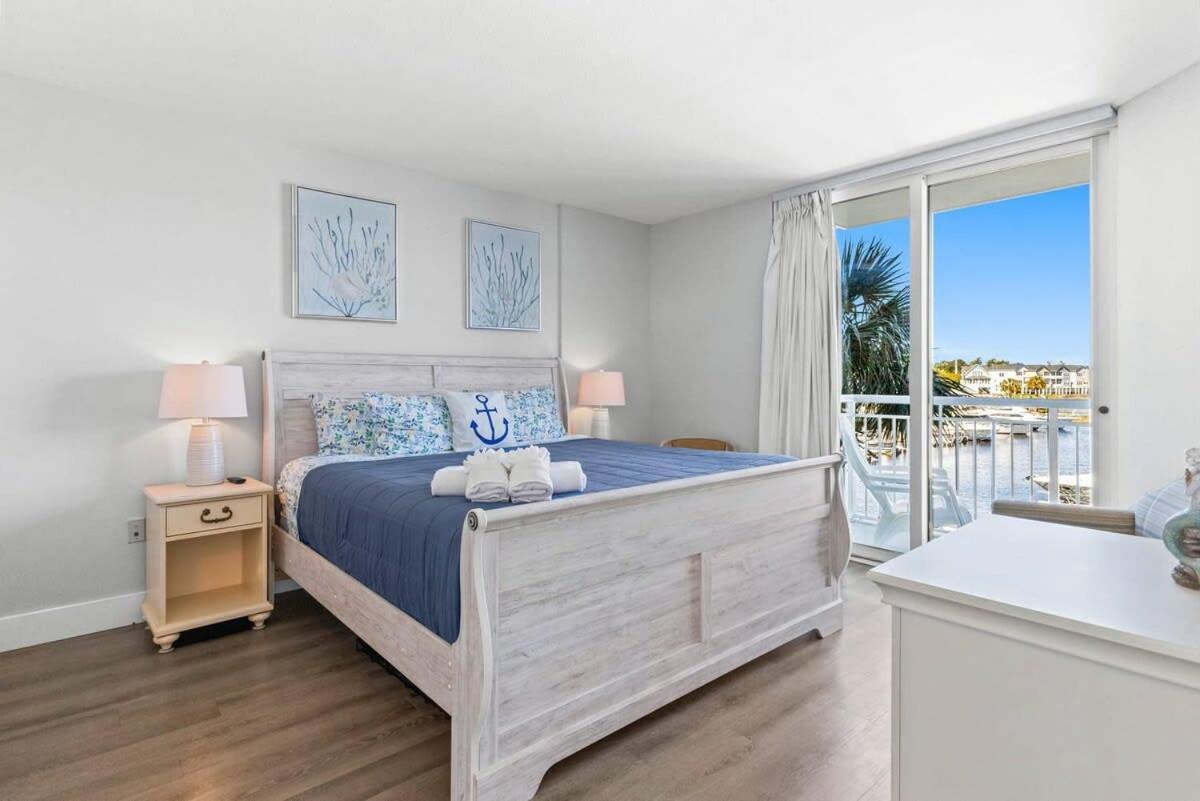 Holiday home Harbourgate Charming Marina Front Unit 122
