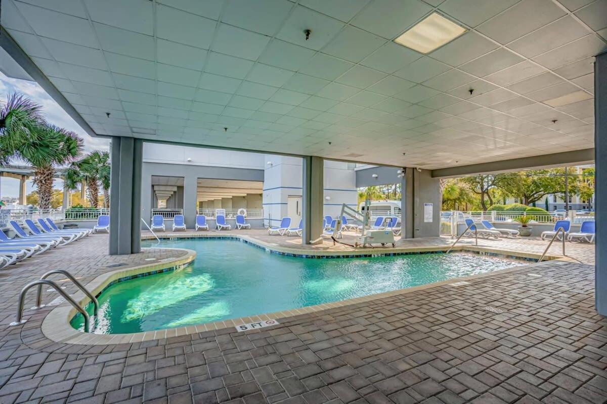 Harbourgate Charming Marina Front Unit 122 *