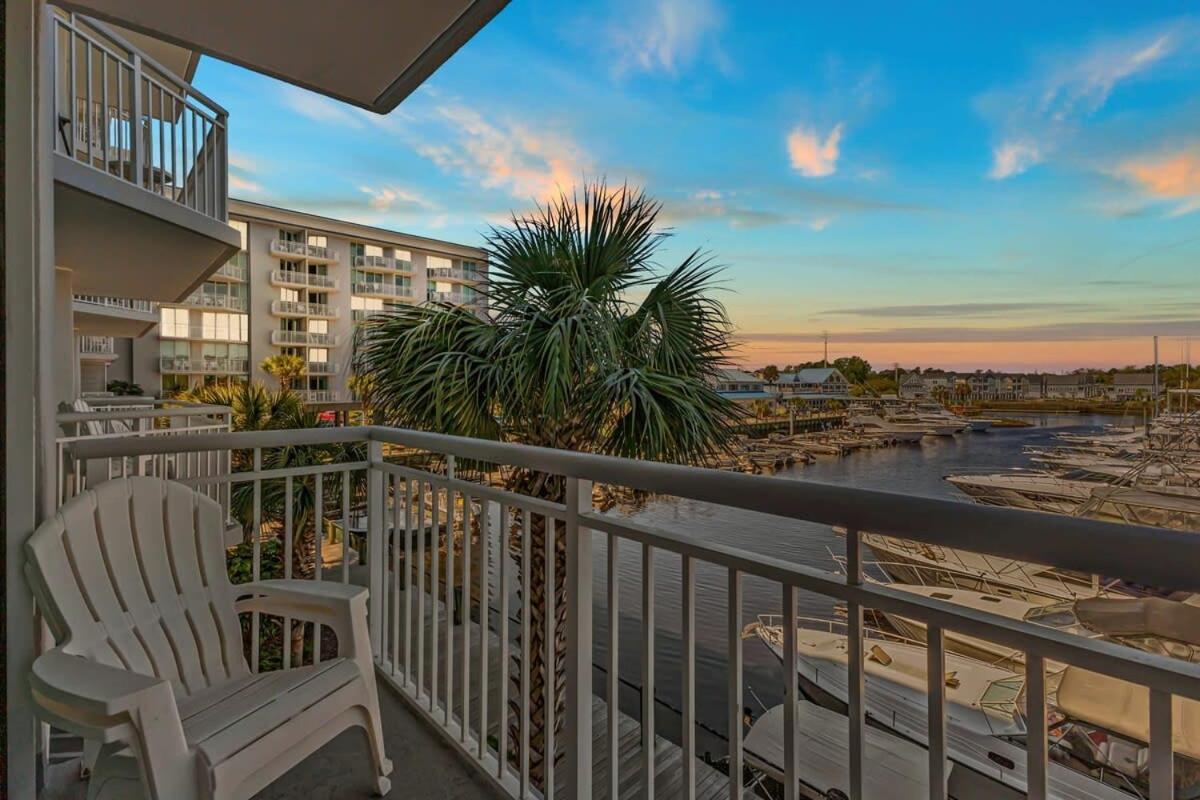 Harbourgate Charming Marina Front Unit 122