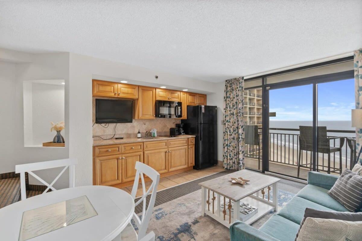 Cove Oceanfront Unit 1219 Holiday home Myrtle Beach