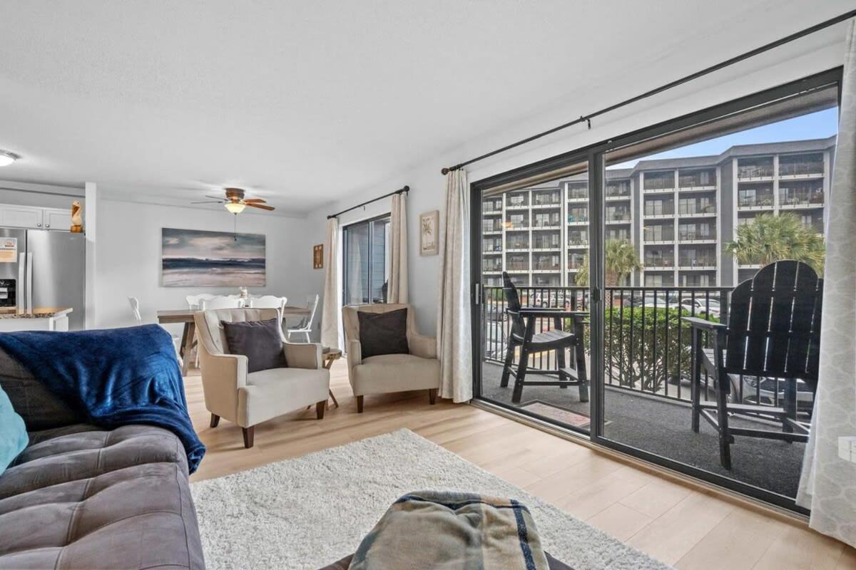 Myrtle Oceanfront Unit B129 Holiday home