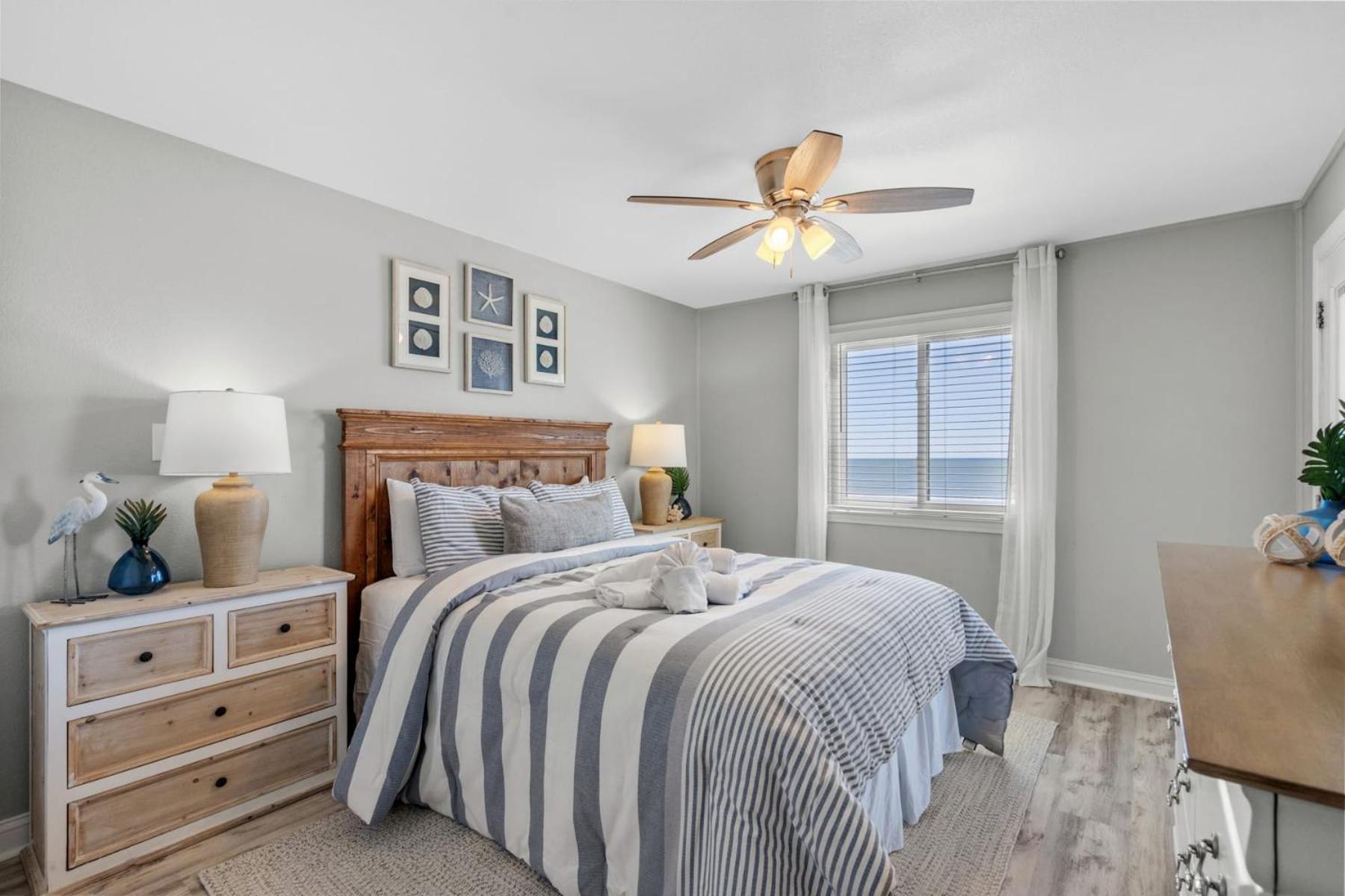 Chateau By The Sea Breezy Oceanfront Unit G2 * Myrtle Beach