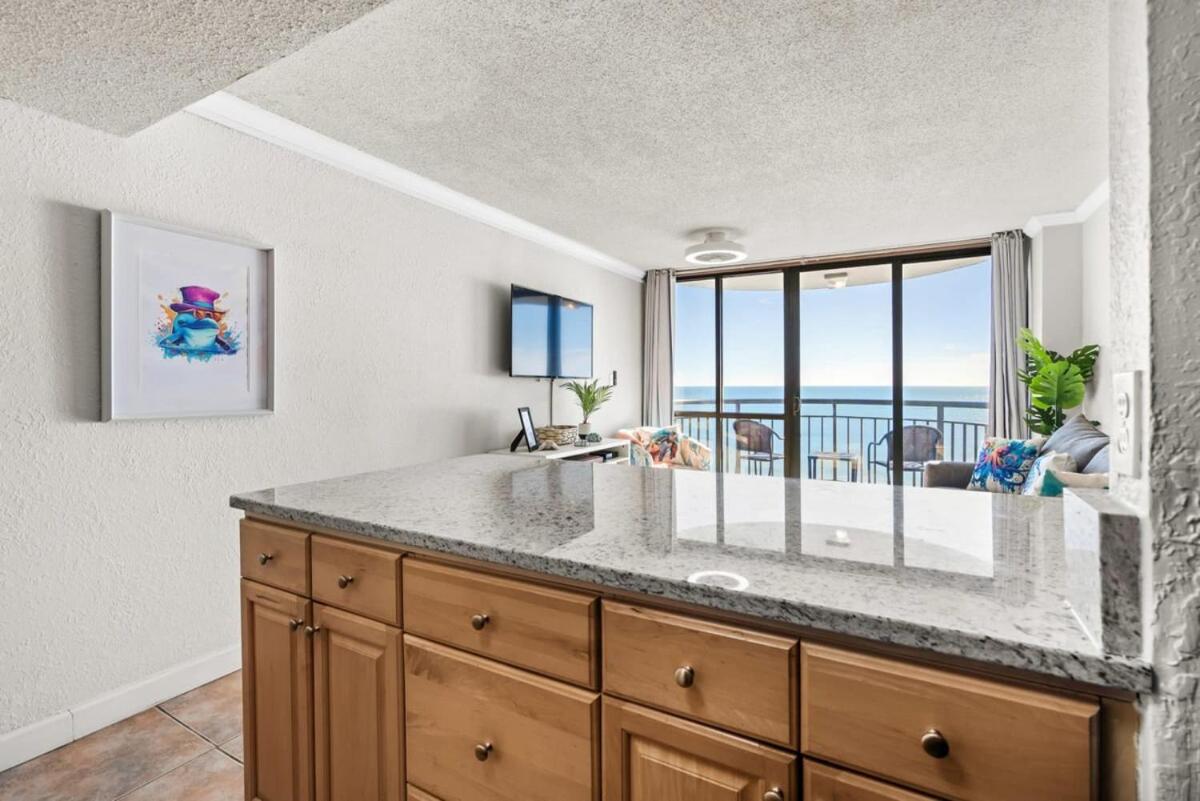 Meridian Plaza Oceanfront Unit 1402 * Myrtle Beach