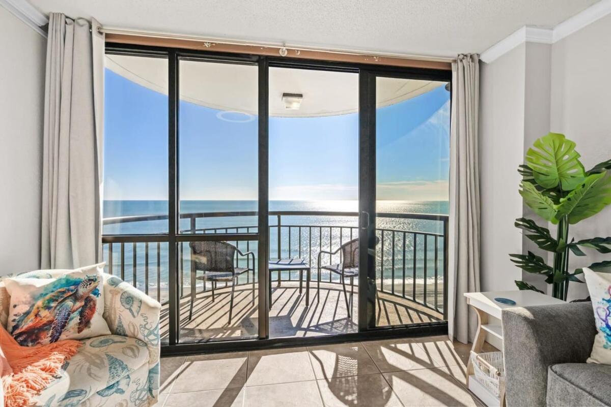 Meridian Plaza Oceanfront Unit 1402 Holiday home